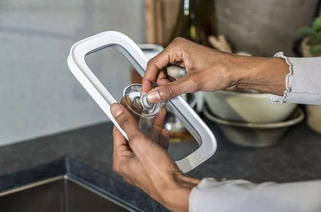 Zwilling Fresh & Save CUBE Saklama Kabı M Şeffaf-Beyaz - 1025126