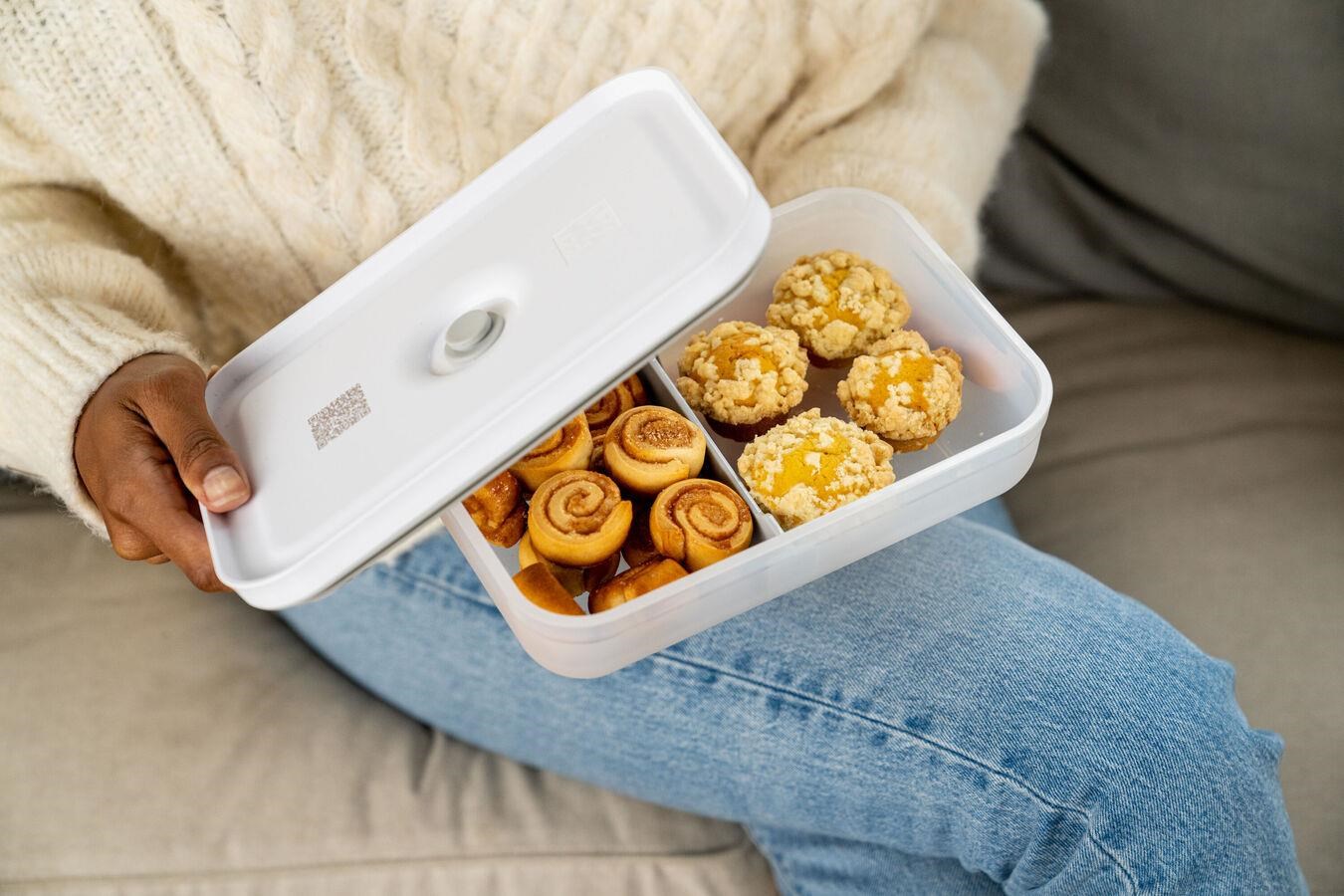ZWILLING Fresh & Save Vakumlu Yemek Taşıma Kabı L Düz Plastik Yarı Şeffaf-Gri - 368013210
