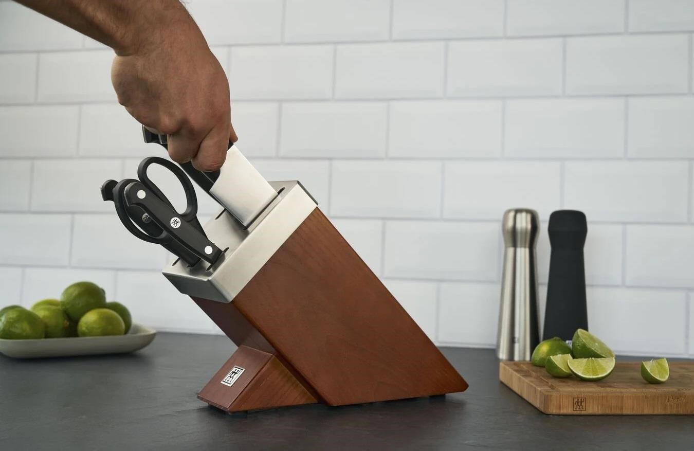 ZWILLING GOURMET 7-Parça Blok Bıçak Seti Kendinden Bilemeli Dişbudak Ağacı - 361330000