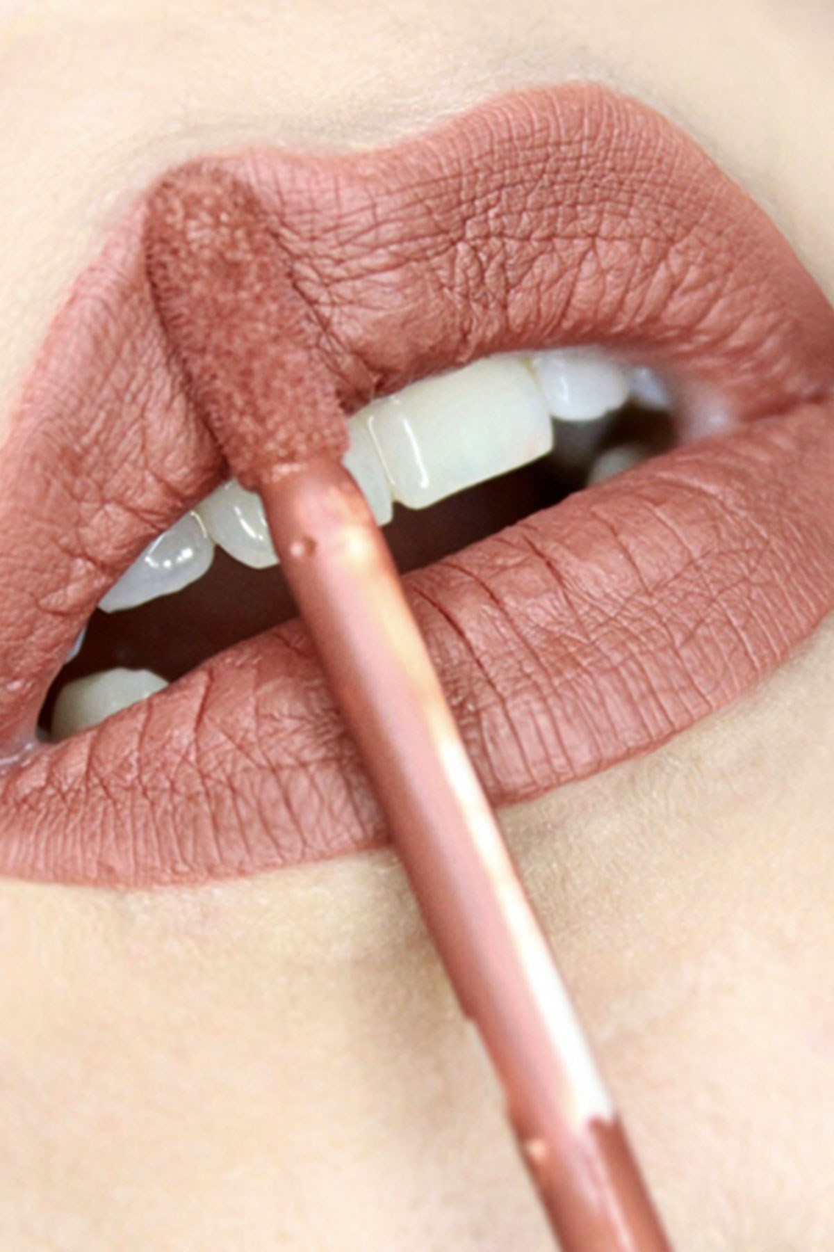 Mara Lipbomb Mat Likit Dudak Dolgunlaştırıcı Latitude