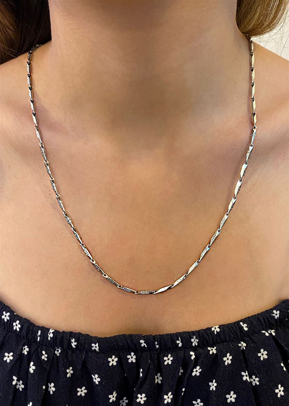 Erkek Sembol Detay Çelik Kolye