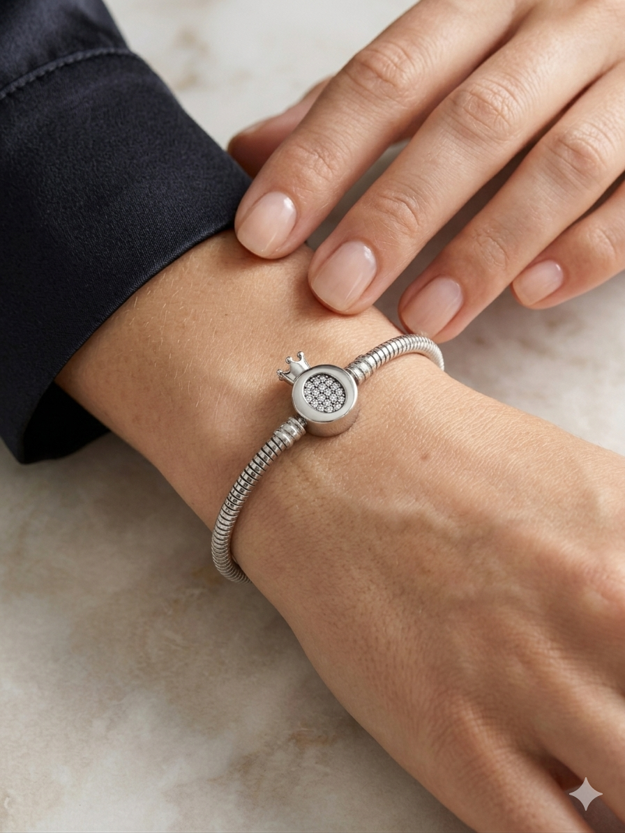 Kadın Charm İçin Uygun Taşlı Taç Model Çelik Bileklik