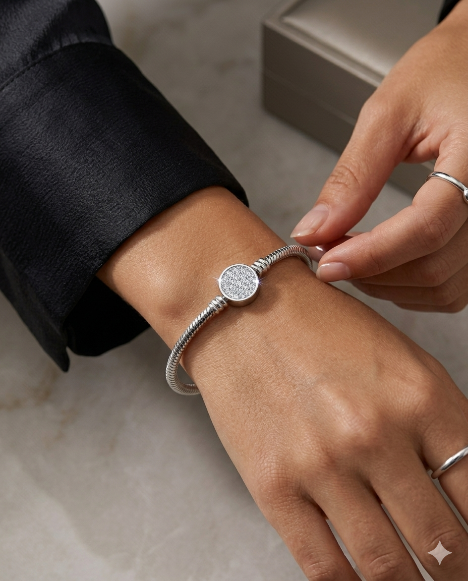 Kadın Charm İçin Uygun Yuvarlak Taşlı Model Çelik Bileklik