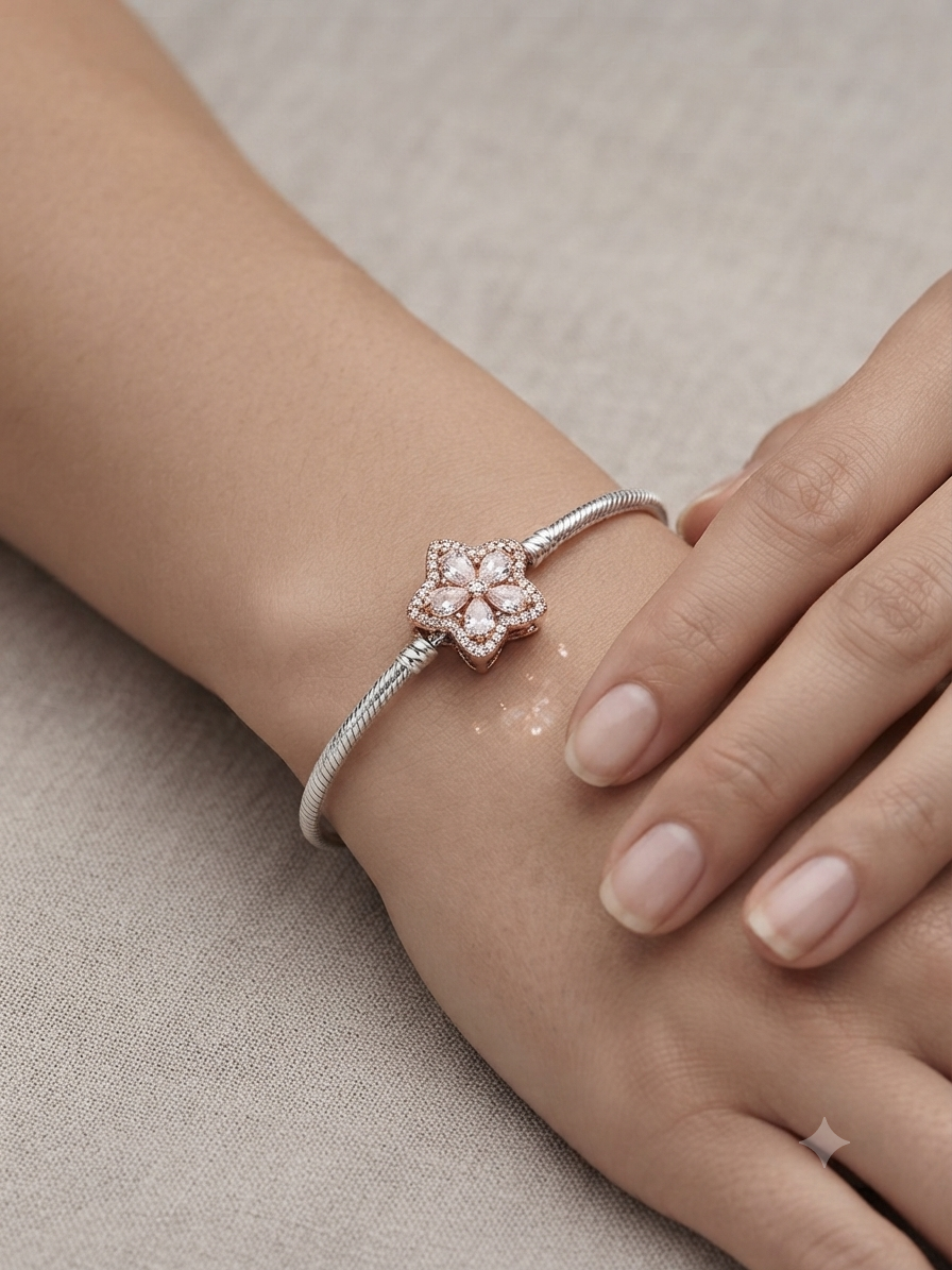 Kadın Çiçek Model Taşlı Rose Renk Gümüş Charm