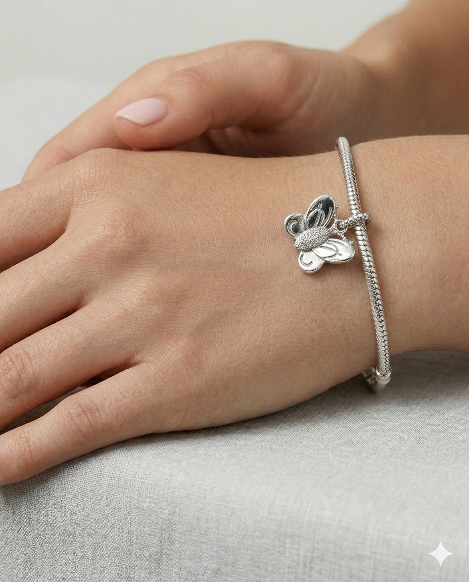 Kadın Kelebek Model Gümüş Charm