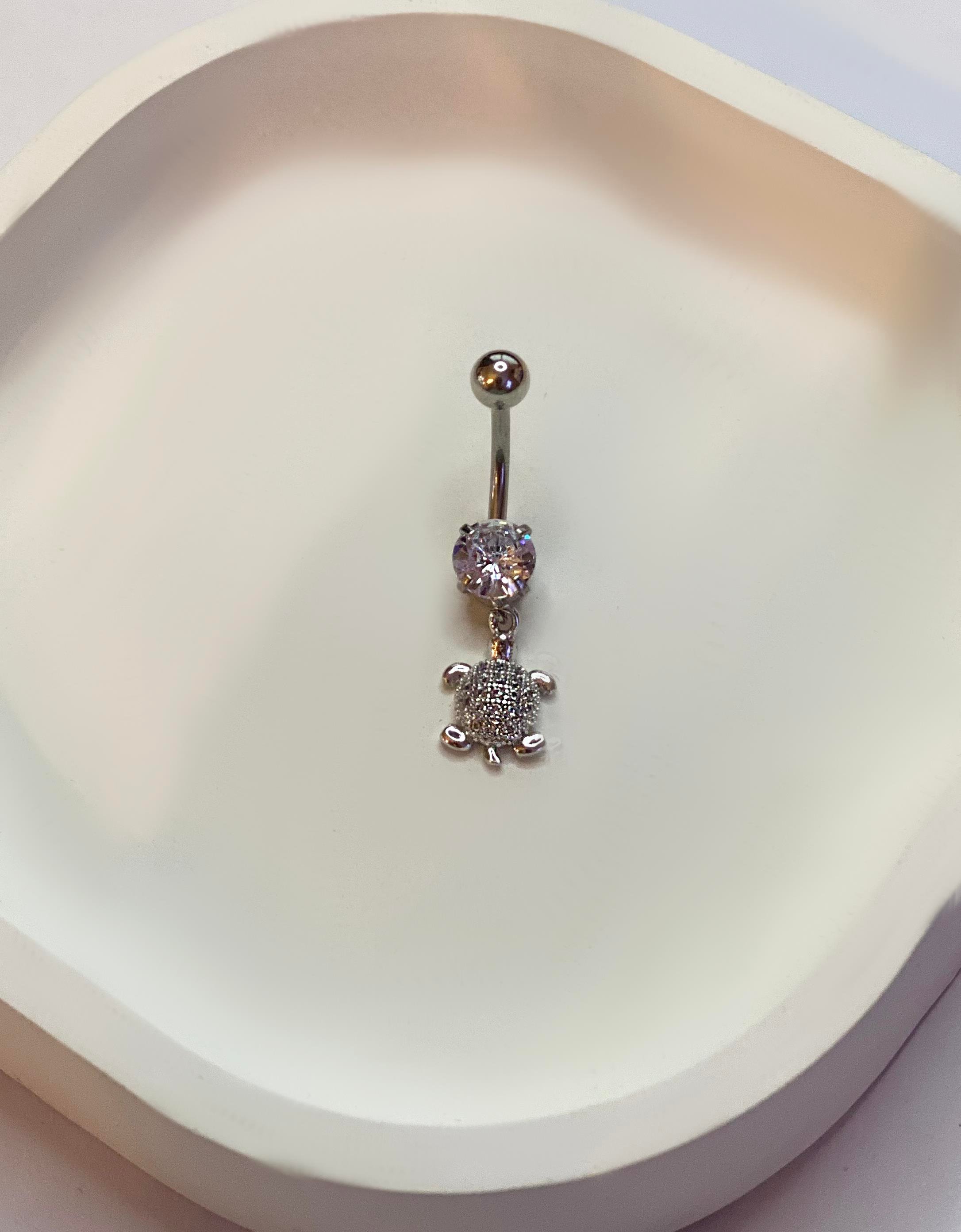 Kadın Taş Detay Kaplumbağa Model Çelik Piercing