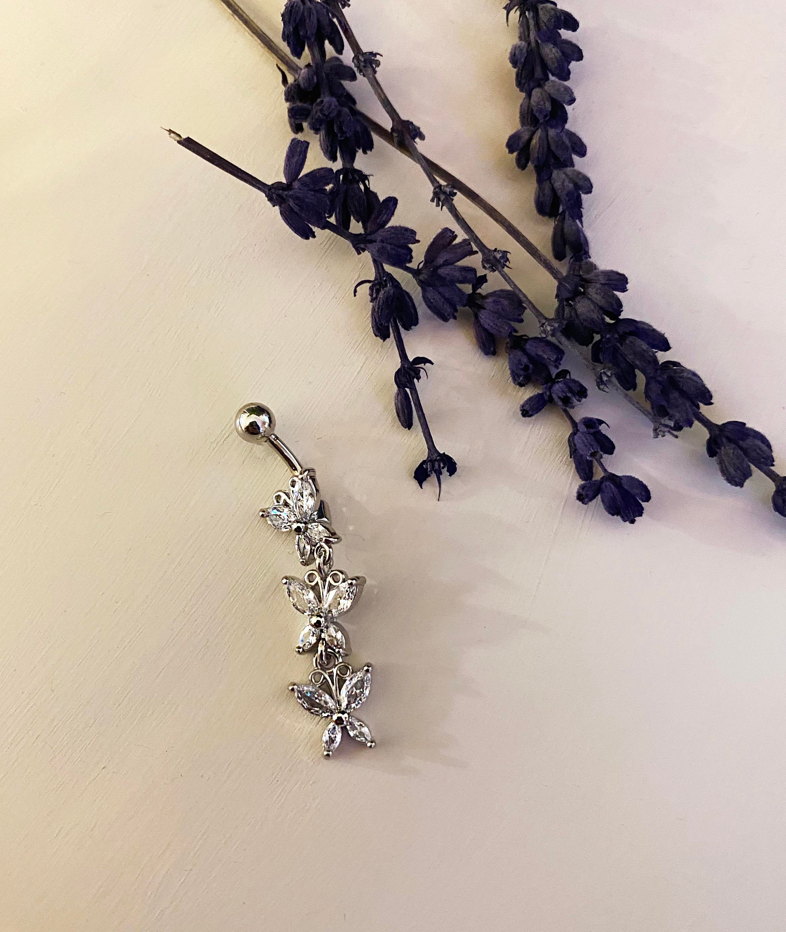 Kadın Taşlı Kelebek Detay Çelik Piercing