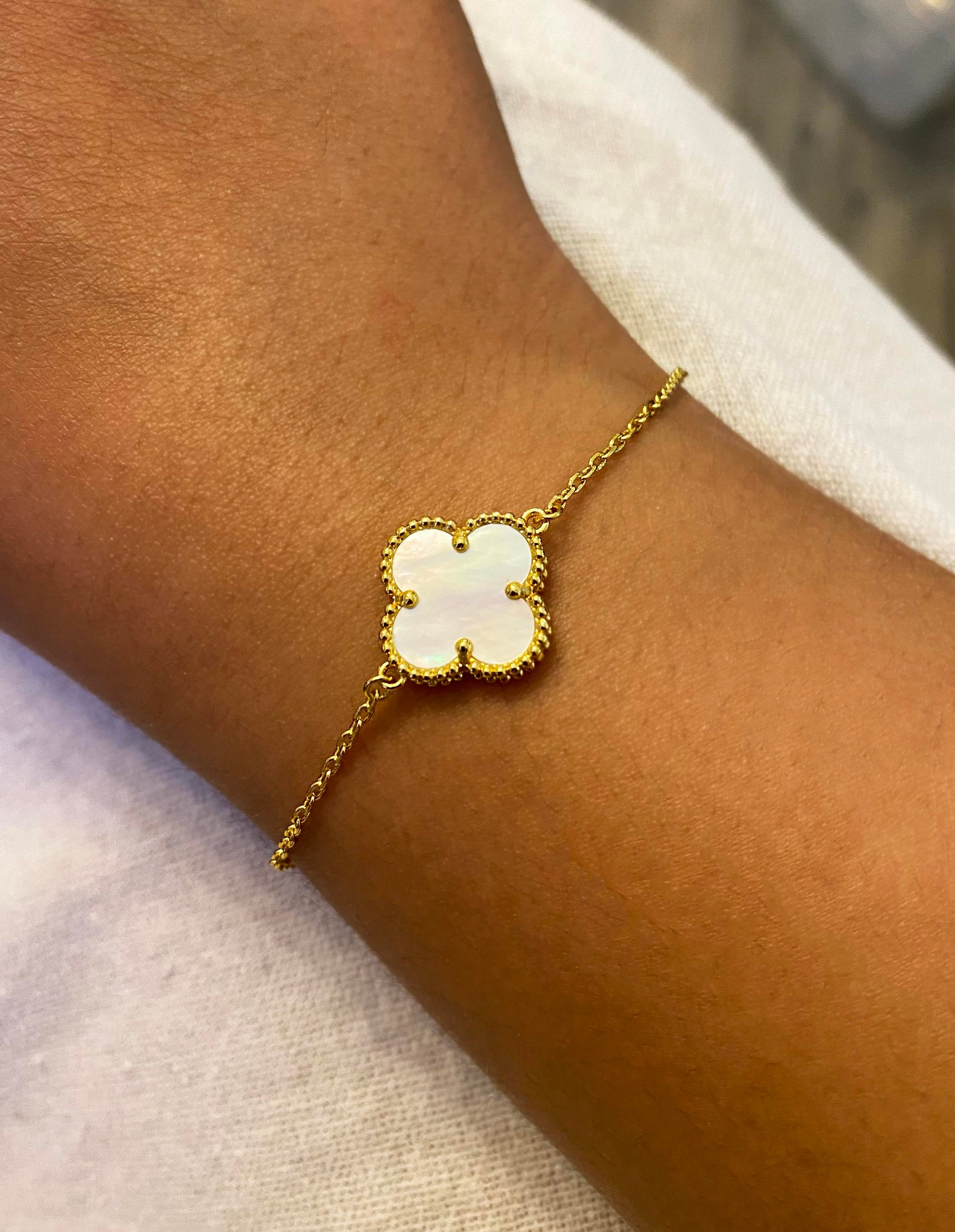 Kadın Tekli Yonca Model Çelik Bileklik 