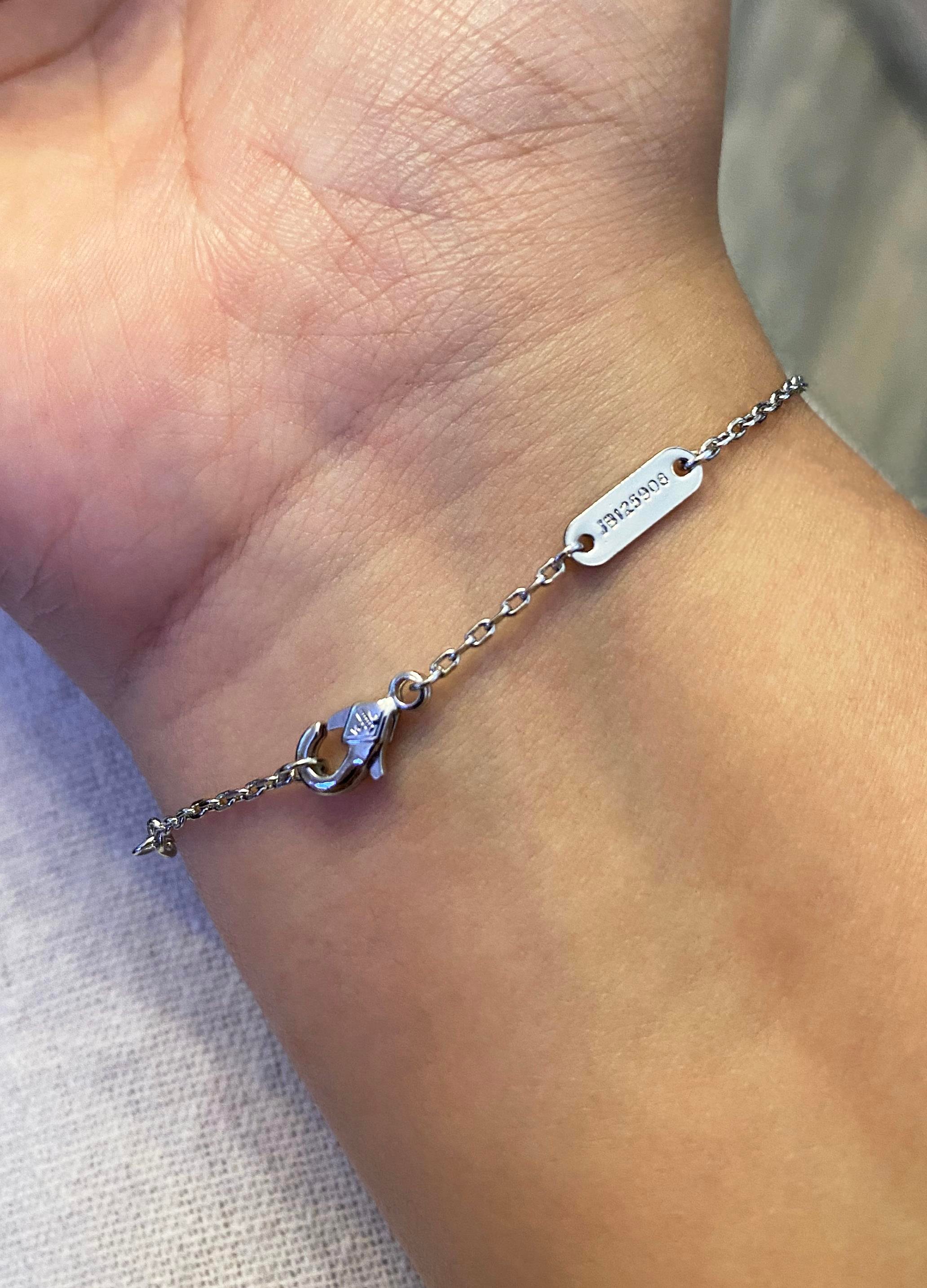 Kadın Tekli Yonca Model Çelik Bileklik 