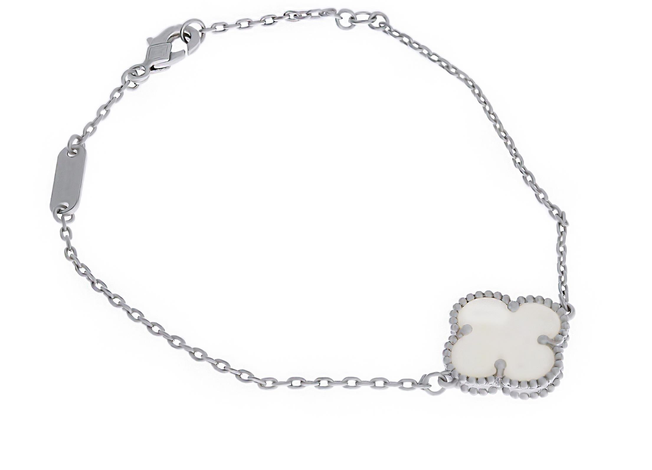 Kadın Tekli Yonca Model Çelik Bileklik 