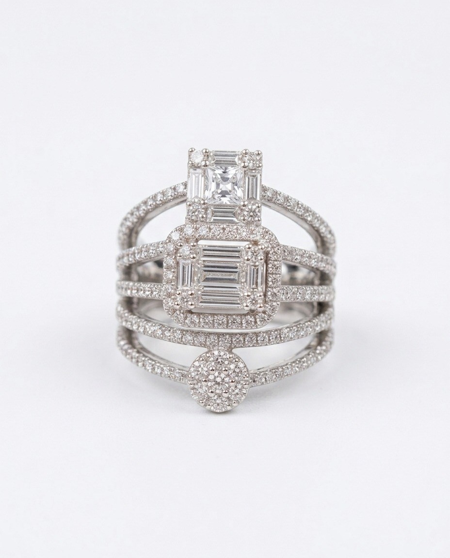 Kadın Üç Sıra Taşlı Gümüş Yüzük