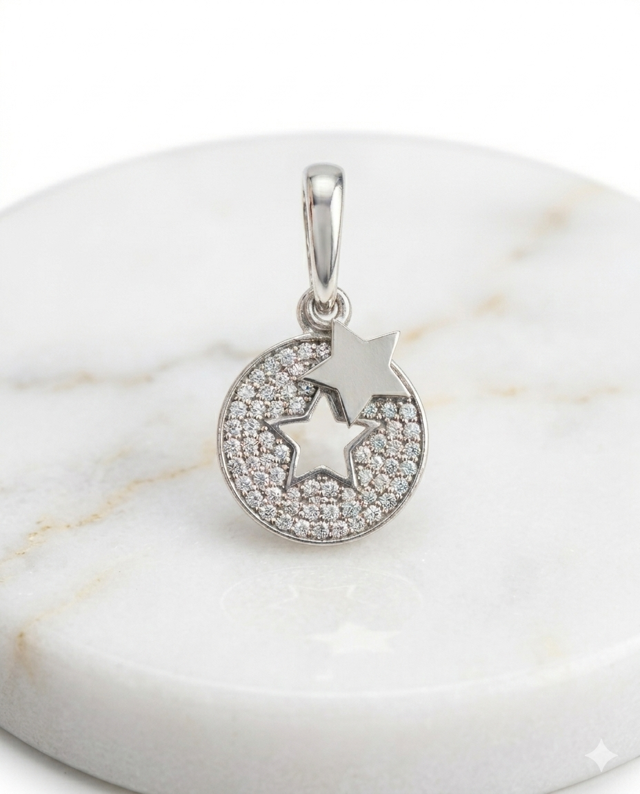 Kadın Yıldız Model Taşlı Charm