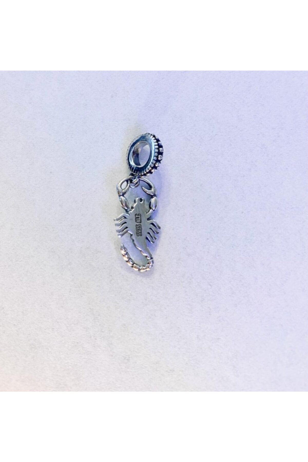Unisex Akrep Model Gümüş Charm