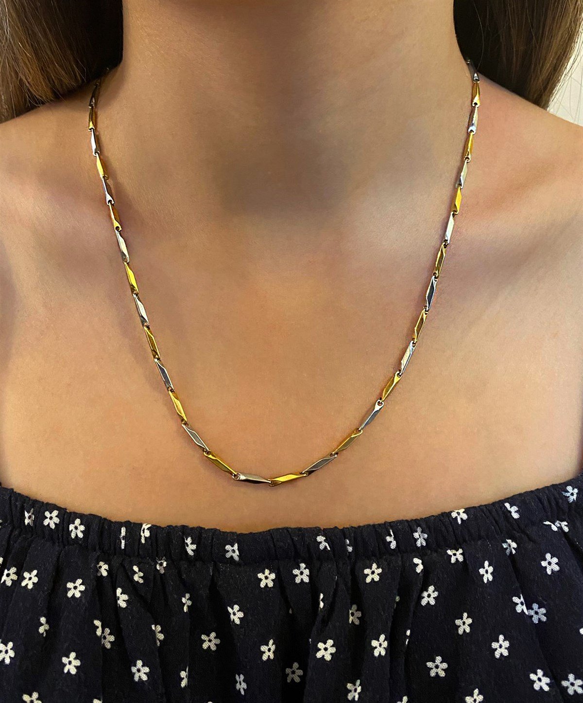 Unisex Gold Renk Detay Çelik Kolye