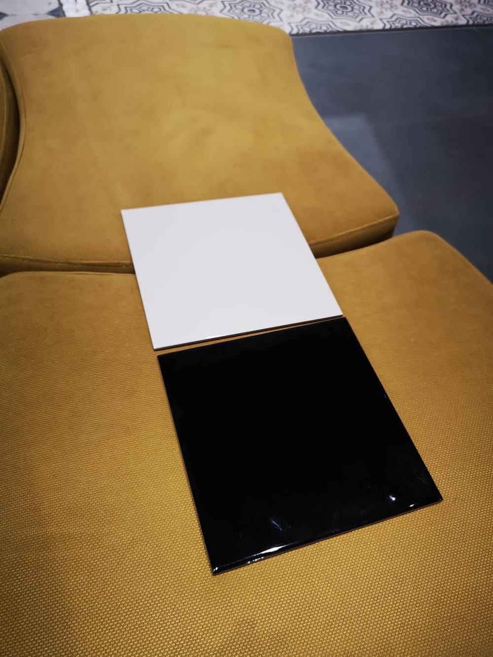  VitrA 20x20 Miniworx RAL 0001500 Siyah Bumpy Parlak
