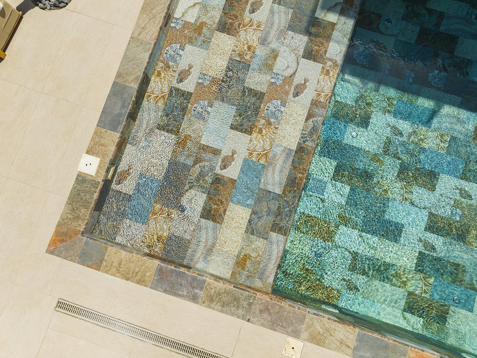 Serapool 33x66 Fossil Mix Rec.