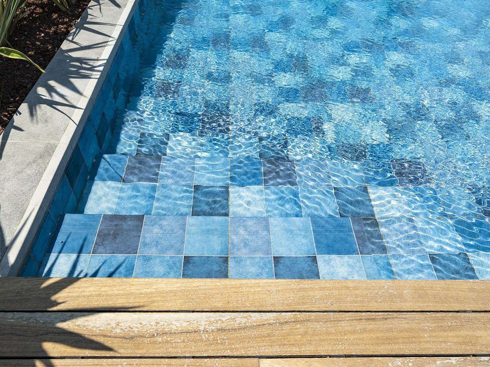 Serapool 33x66 Piazza Kobalt Rec.