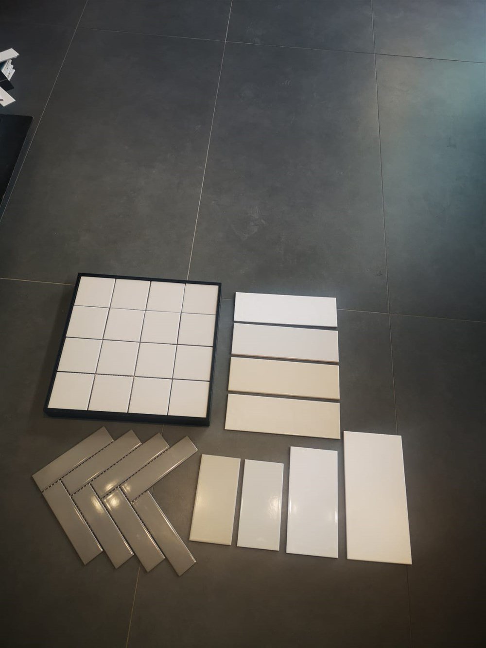 VitrA 5x20 Miniworx Balıksırtı Ral 5500 Koyu Gri Parlak (0,88 m² fiyatı)