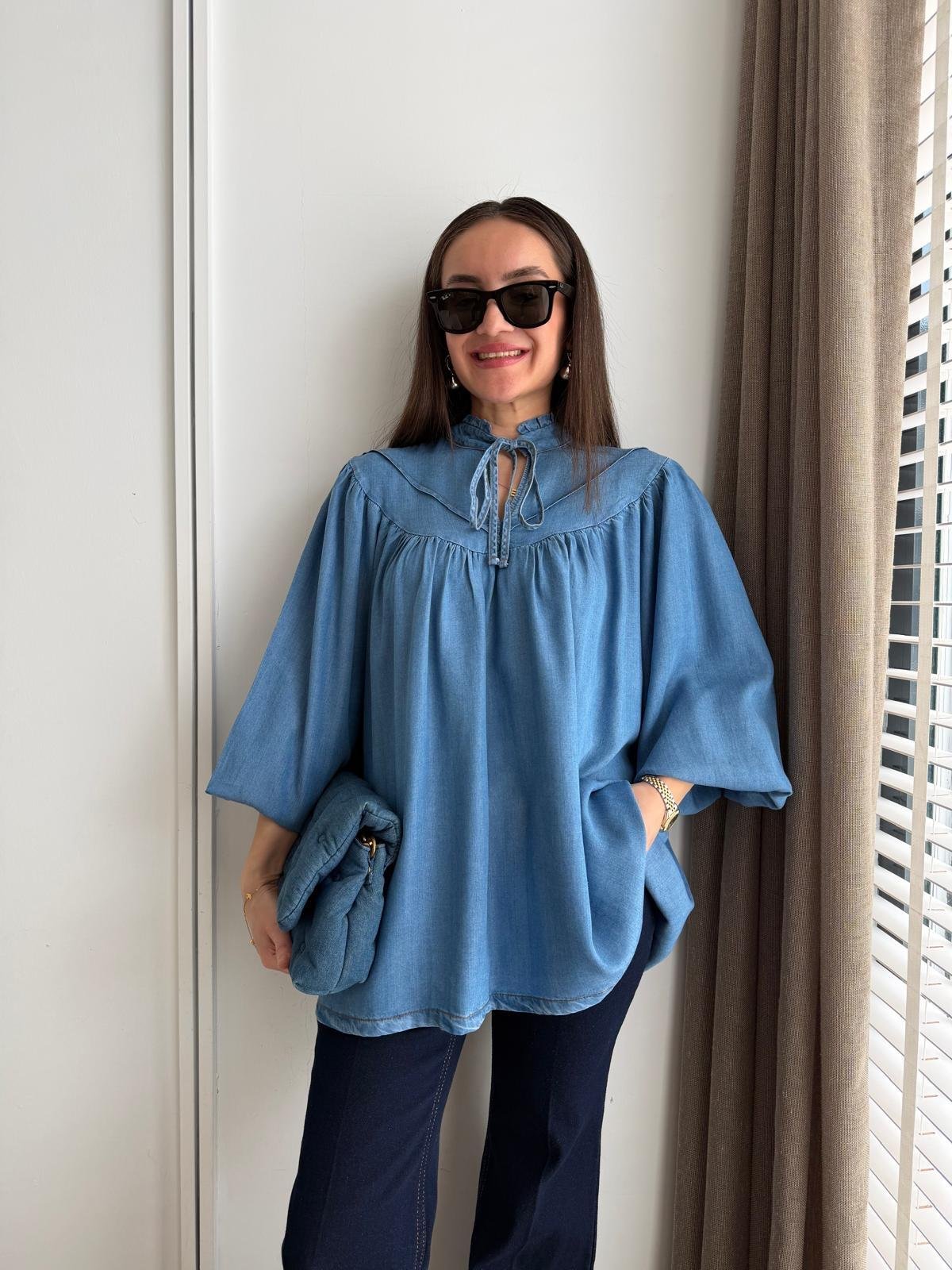 Açık mavi Yaka Bağlamalı Oversize Denim Gömlek 0371