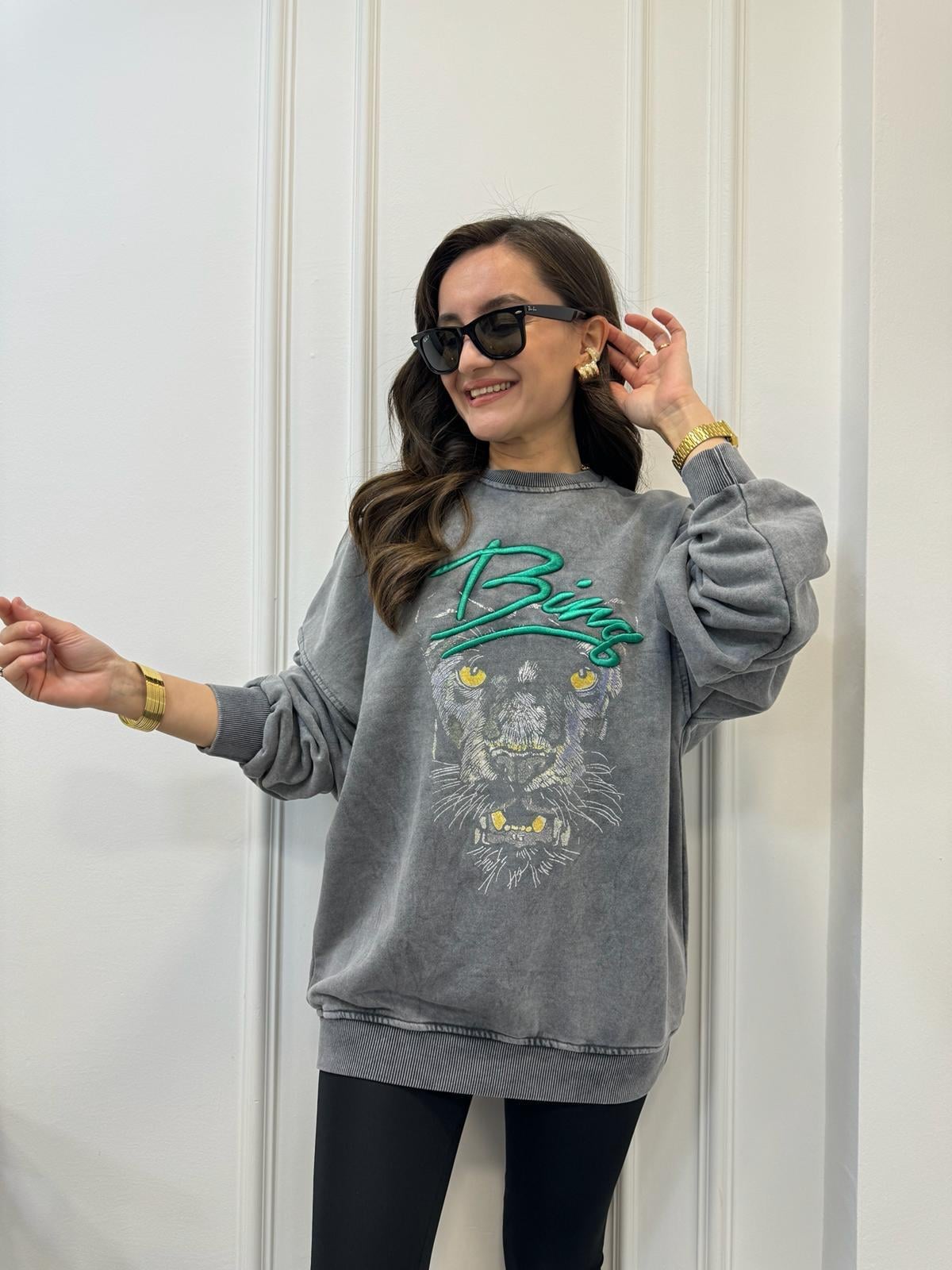 Antrasit Önü Renkli Aslan Baskılı Sweatshirt 0070