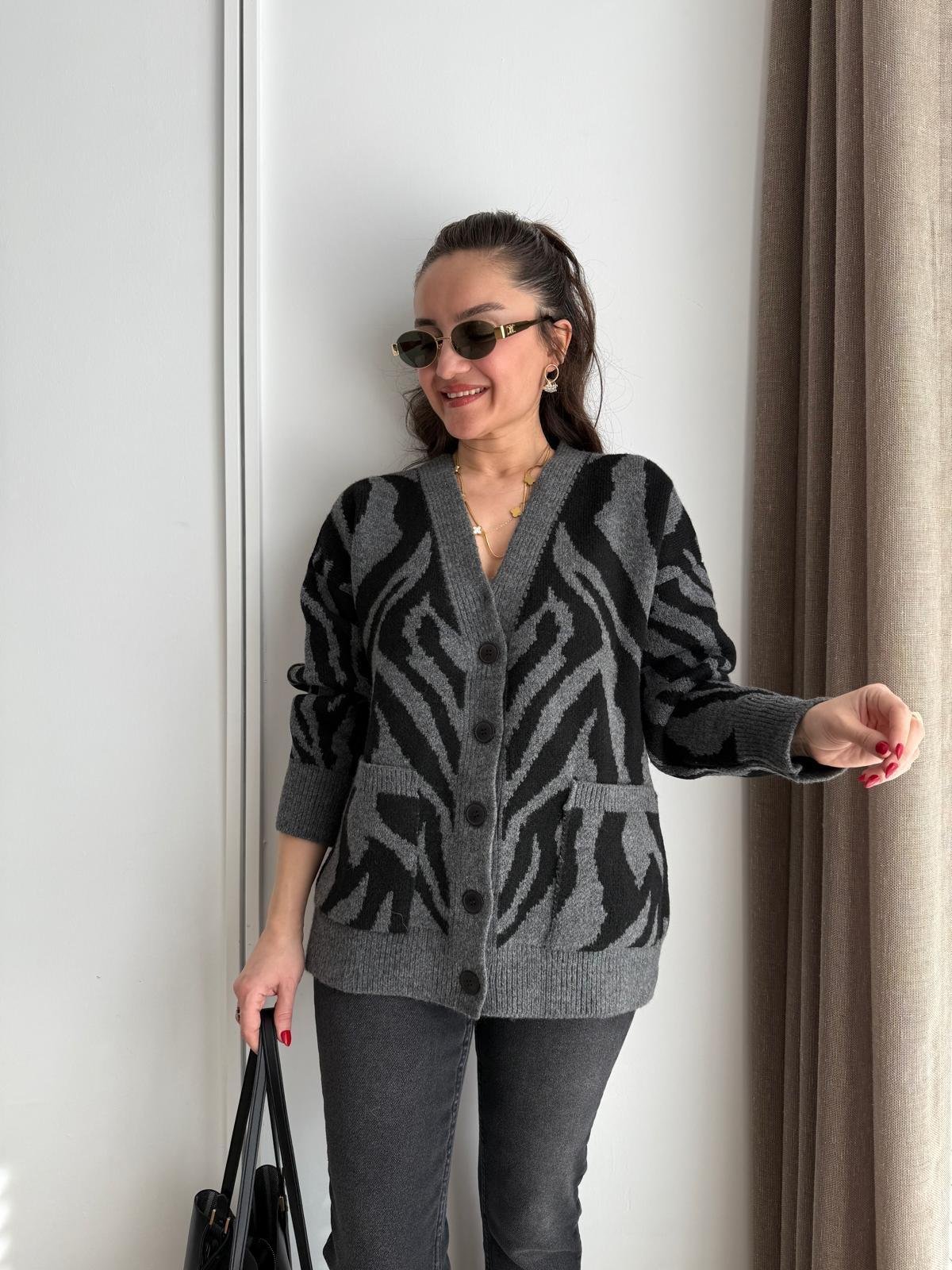 Antrasit Zebra Desen Triko Hırka 241119