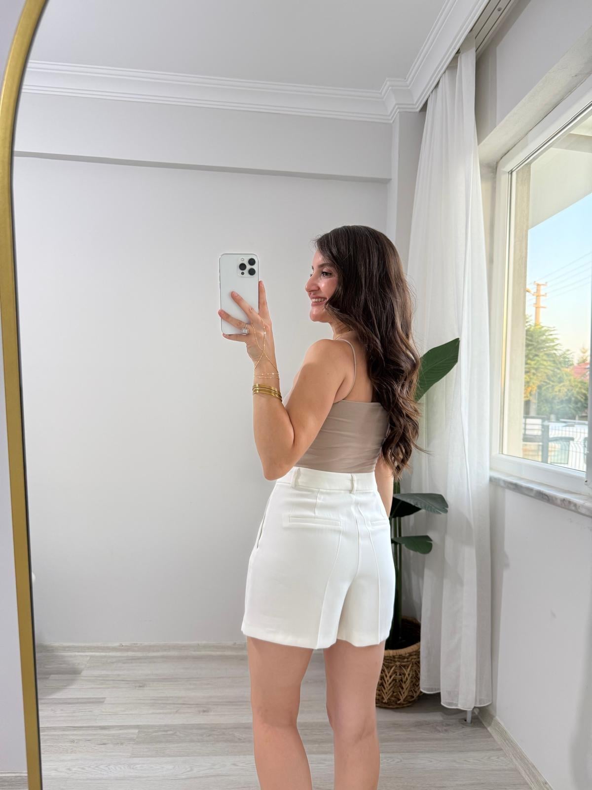 Bej Göğüs Petli Askılı Crop 16967