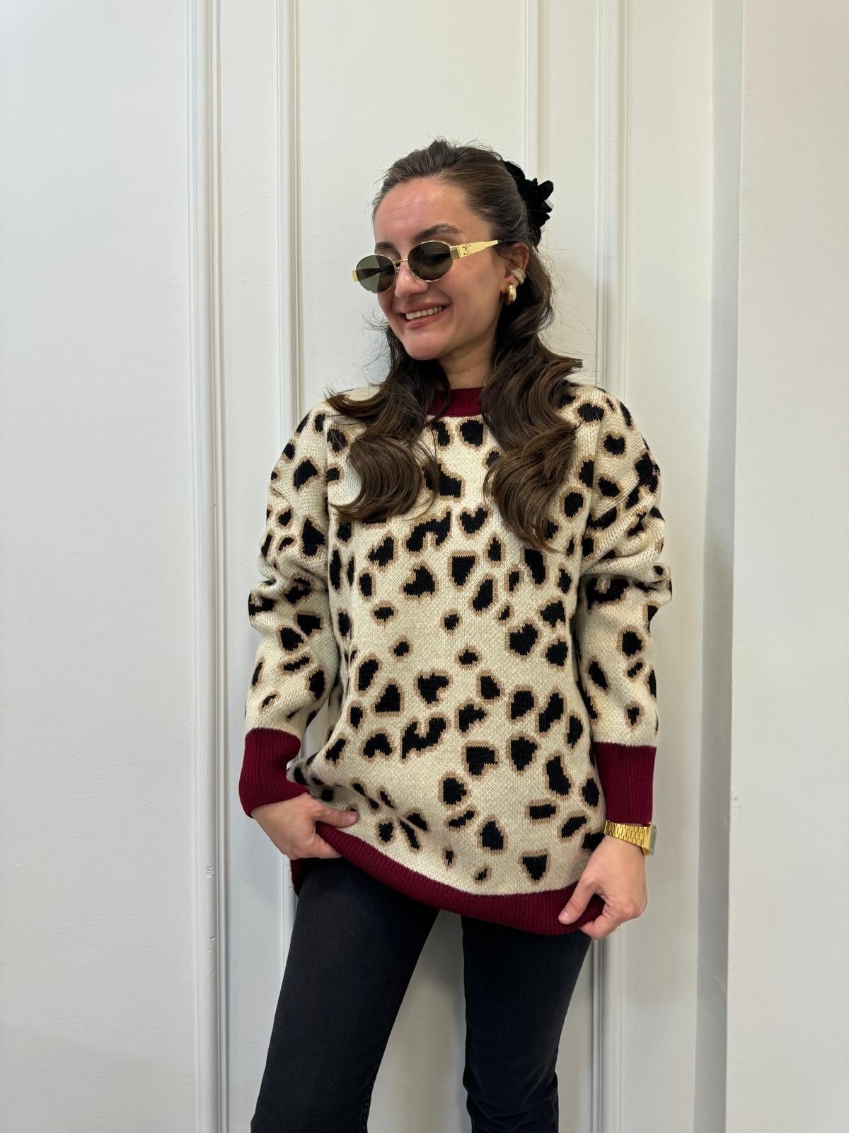Bej Leopar Desen Bordo Şerit Detaylı Triko Kazak 24739