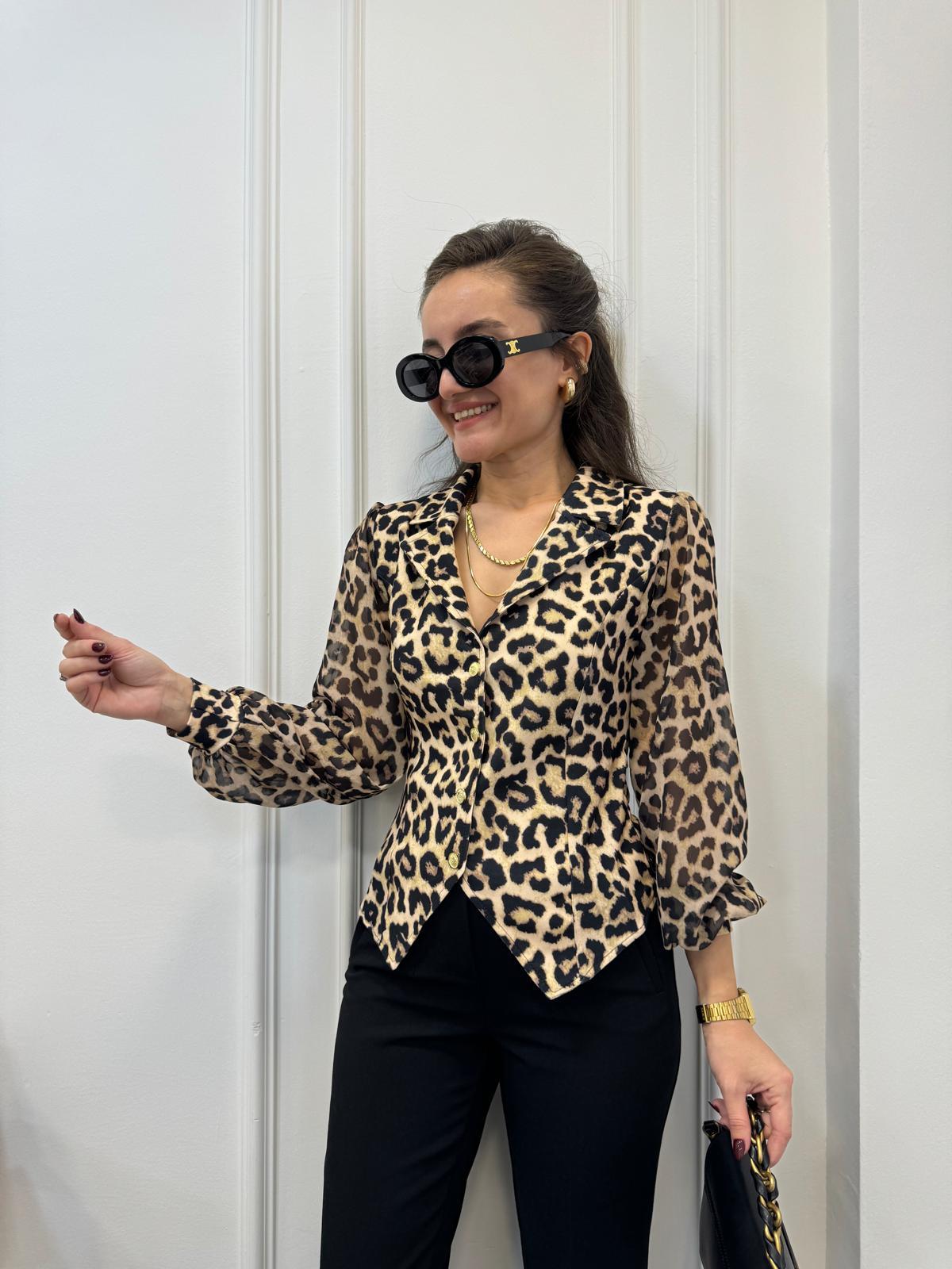 Bej Leopar Desen Kolları Şifon Önü Düğmeli Bluz 2771