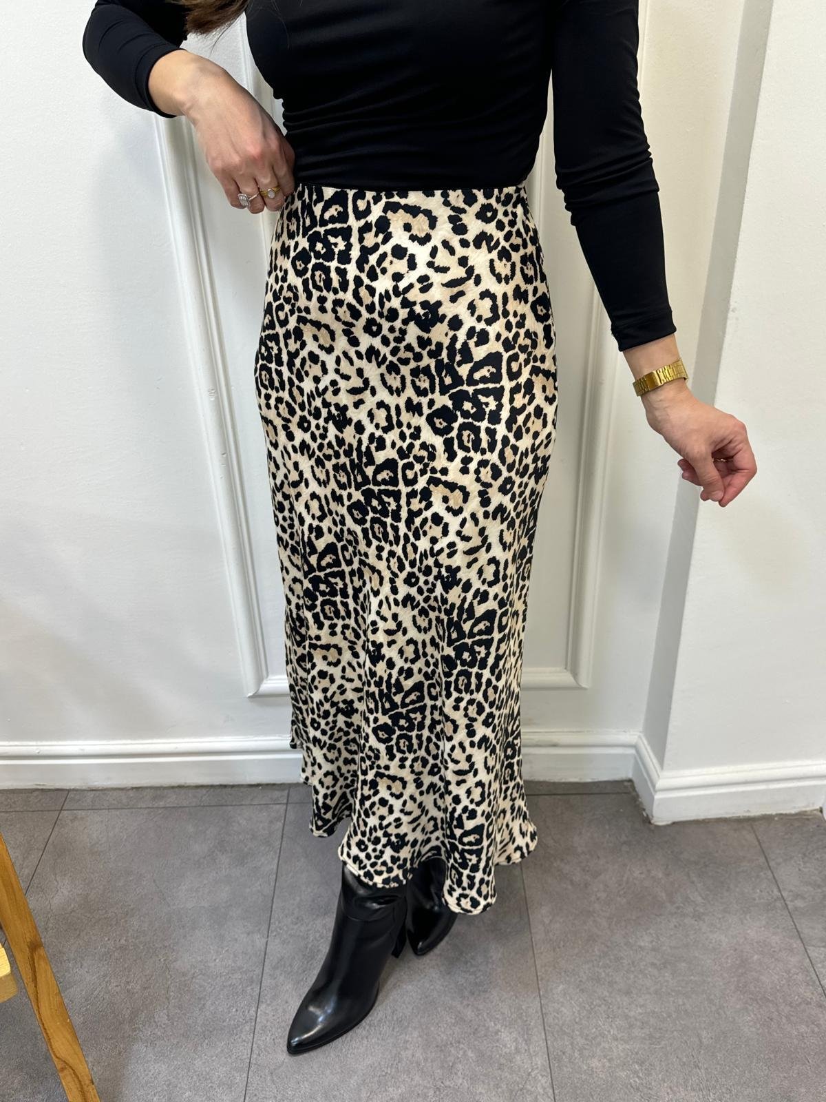 Bej Leopar Desen Saten Etek 6550