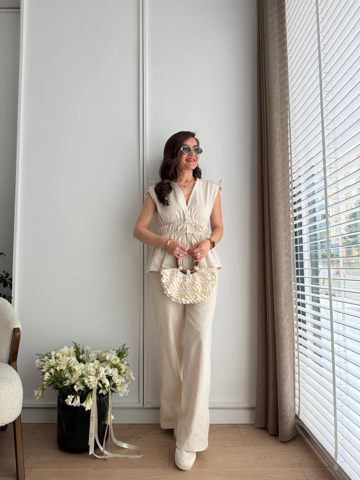 Bej Omuz Bel Bağlama Detaylı Bluz Pantolon Takım 8612