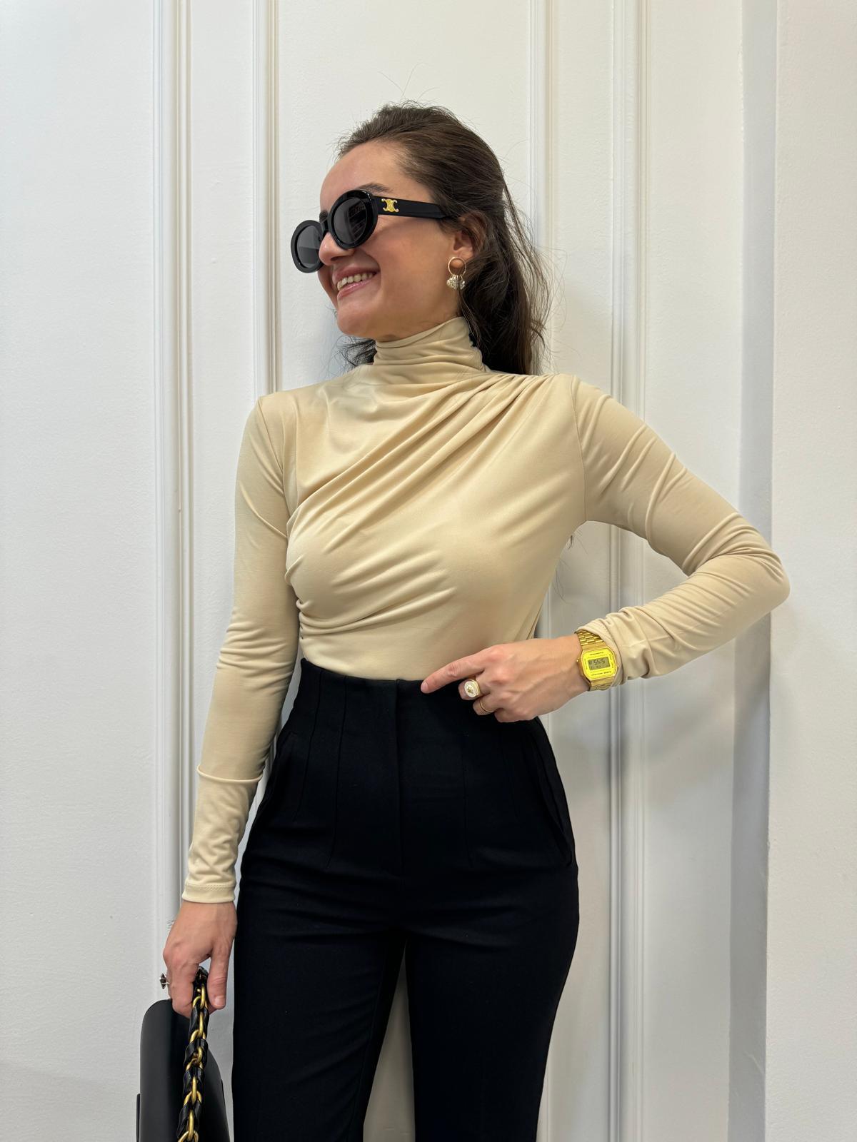 Bej Omuz Drape Detaylı Tasarım Bluz 7043