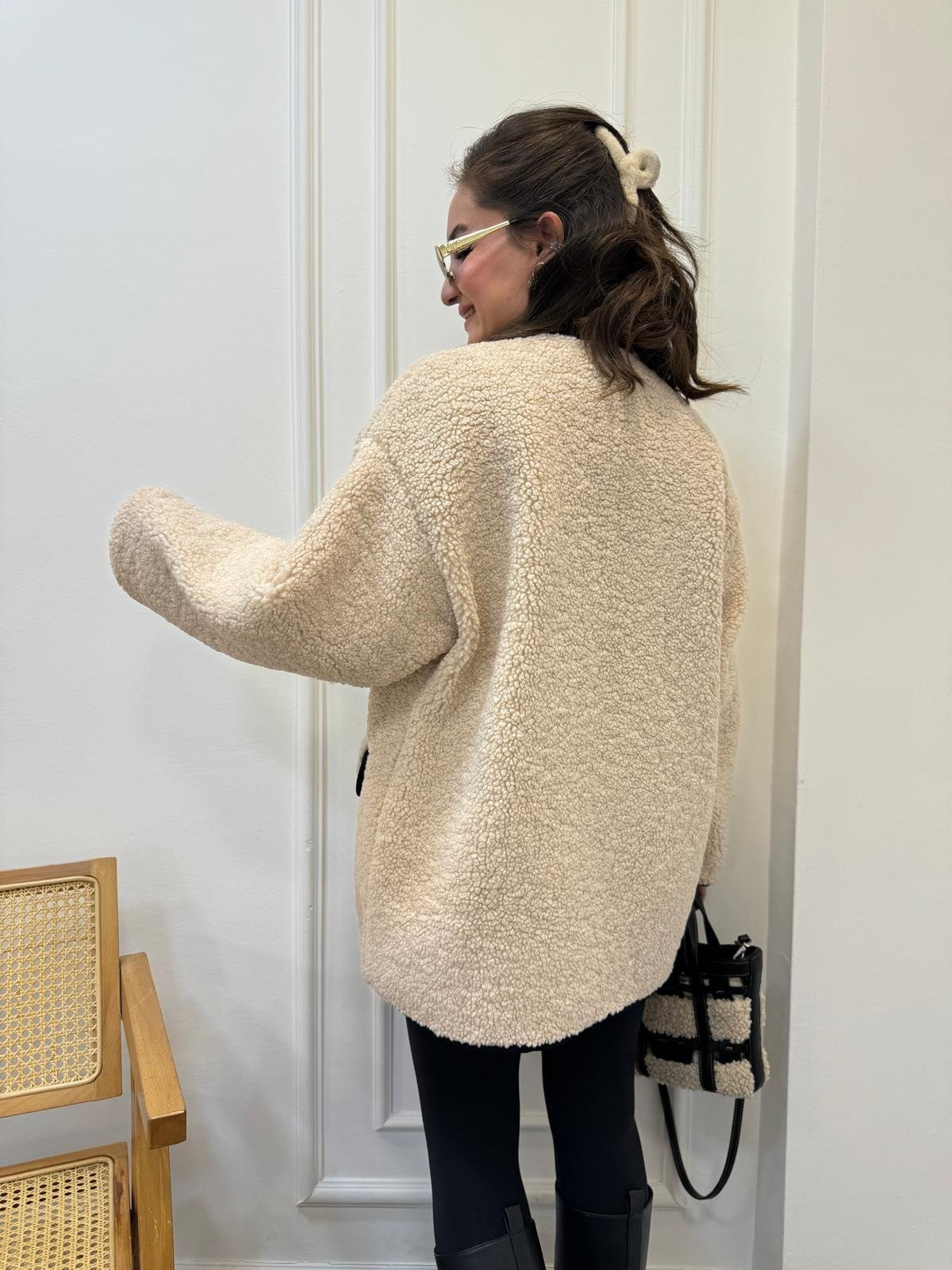 Bej Premıum Seri Cepli Biyeli Teddy Mont 7397