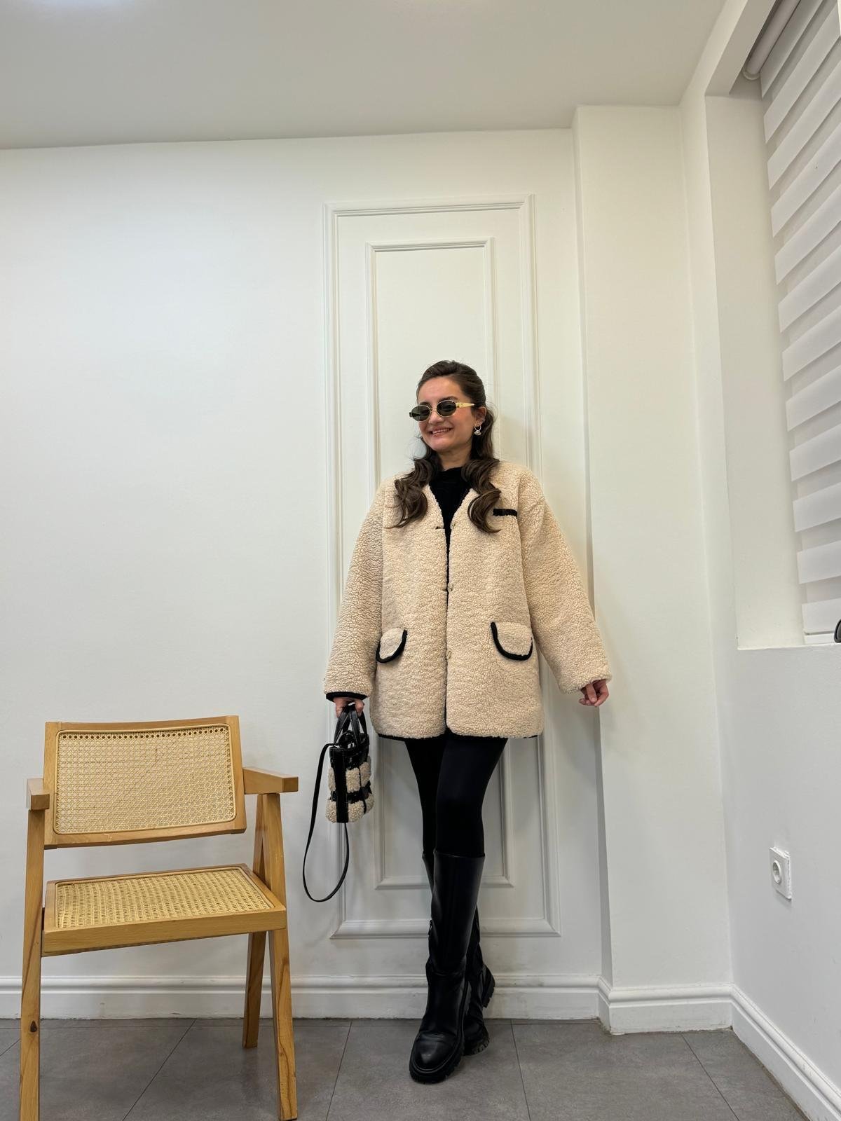 Bej Premıum Seri Cepli Biyeli Teddy Mont 7397