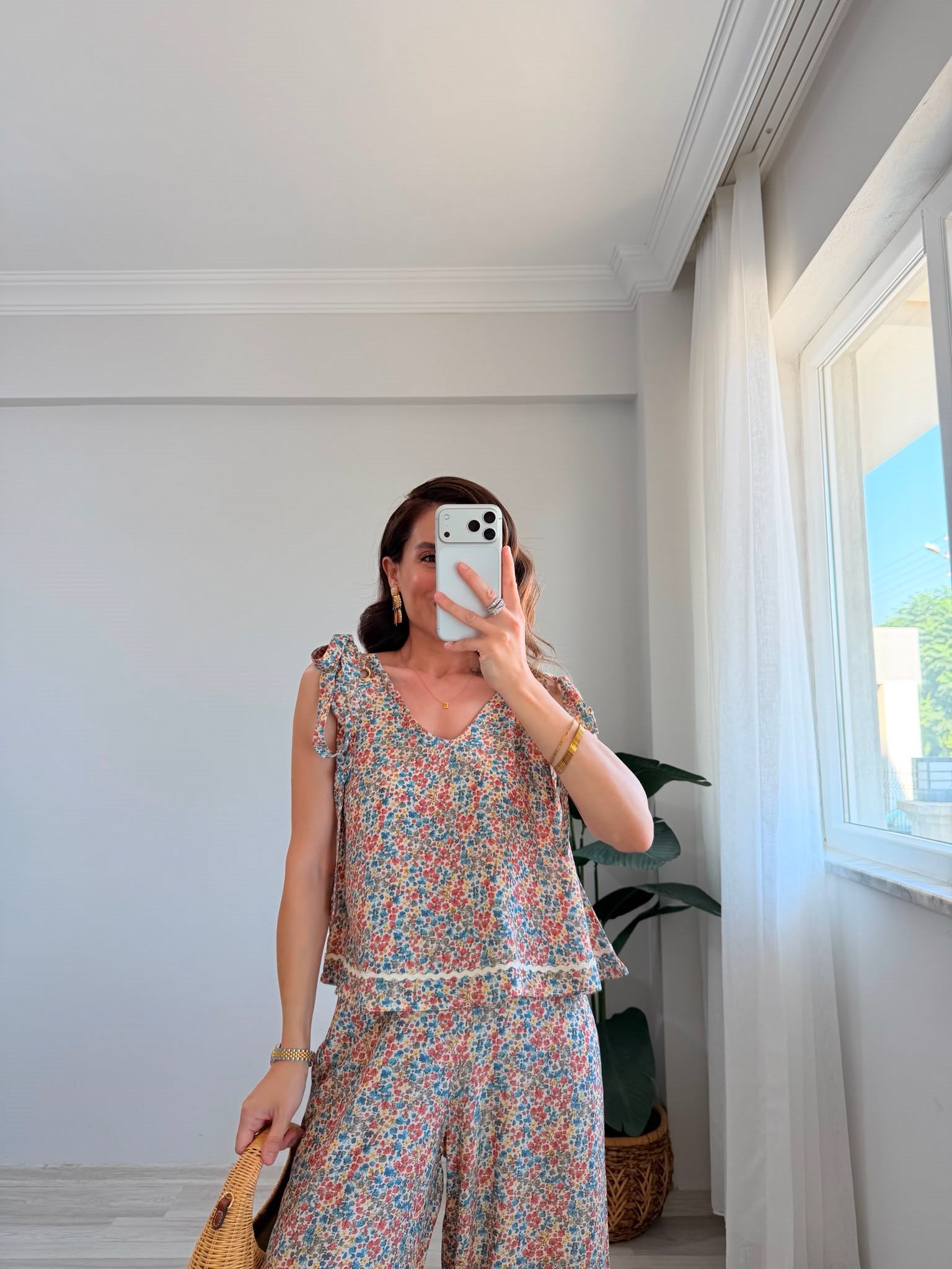 Bej Şal Desenli Bluz Pantolon Takım 03051
