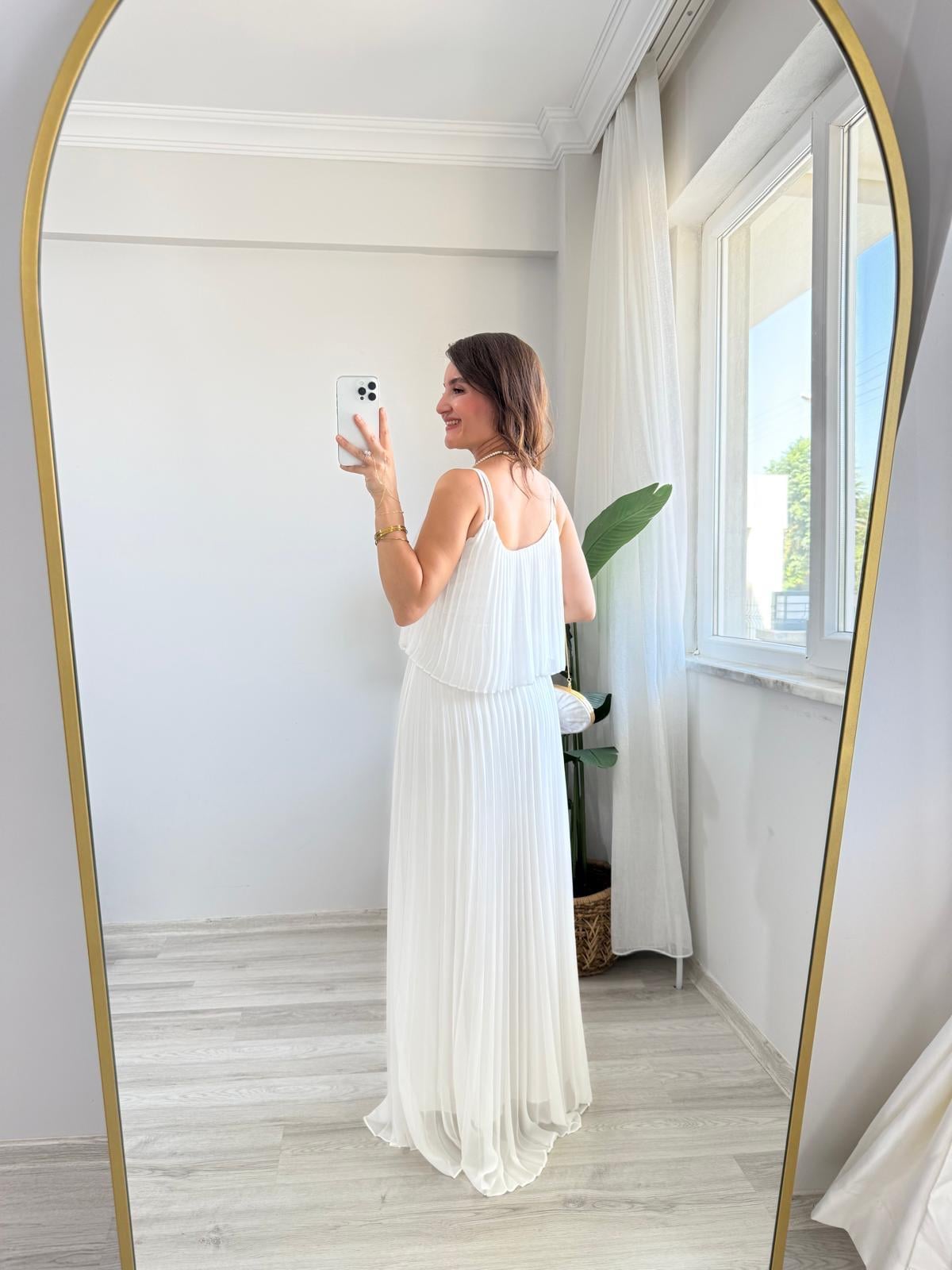 Beyaz Askılı Piliseli Şifon Elbise 0778