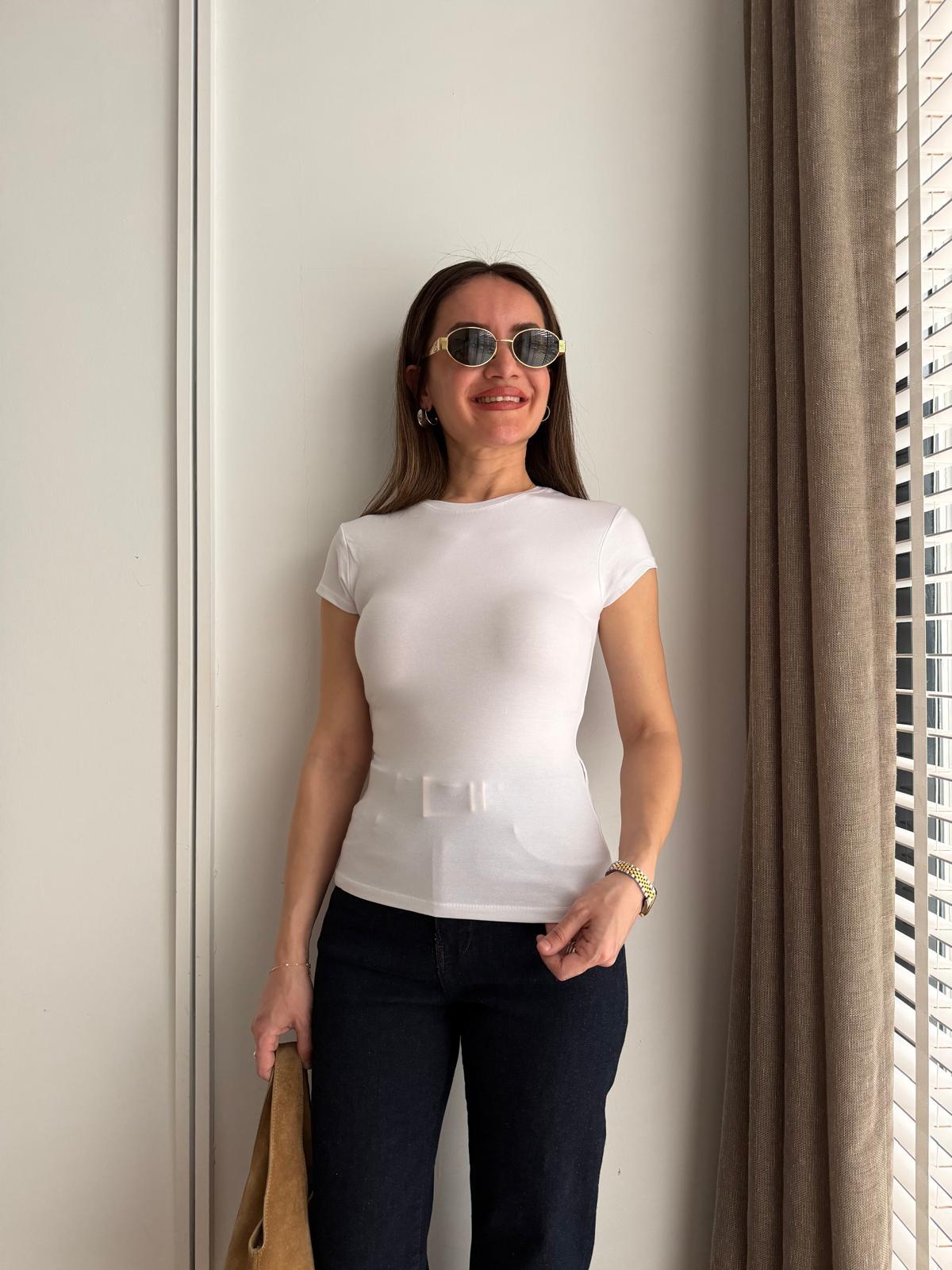 Beyaz Bisiklet Yaka Basic Tshirt 32761