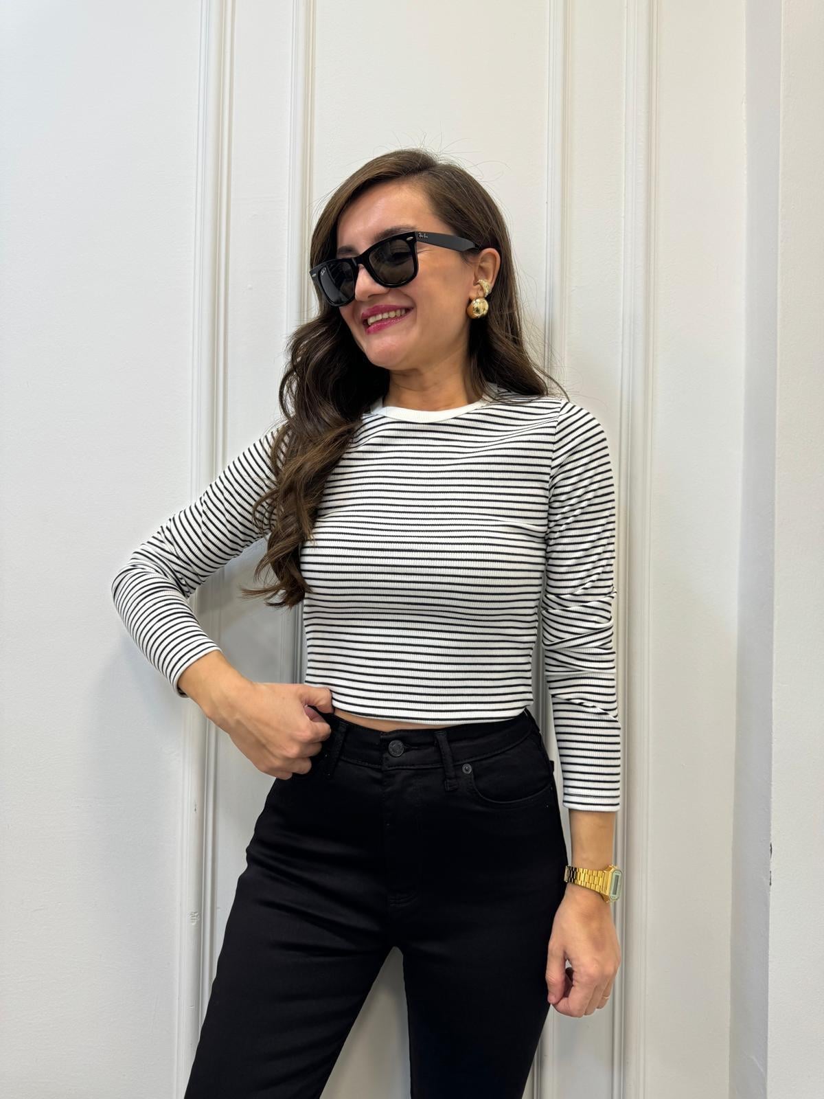 Beyaz Bisiklet Yaka Çizgili Bluz 16346