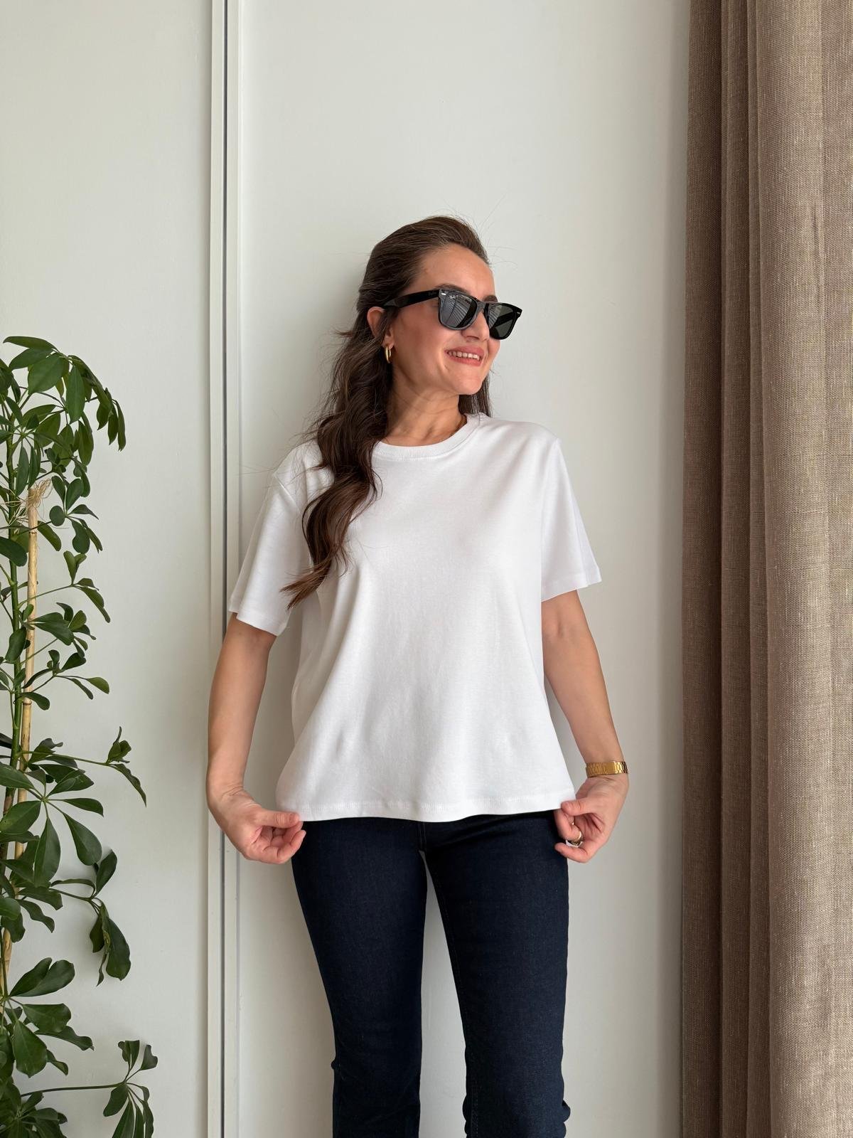 Beyaz Bisiklet Yaka Yarım Kol Tshirt 16616