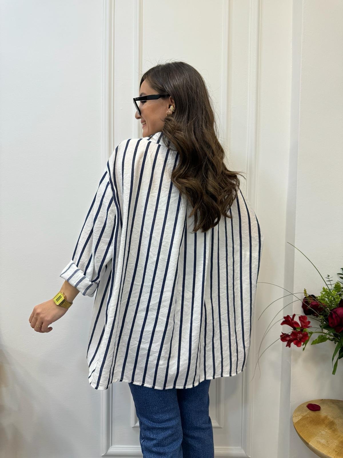 Beyaz Çizgili Tek Cepli Oversize Gömlek 58093