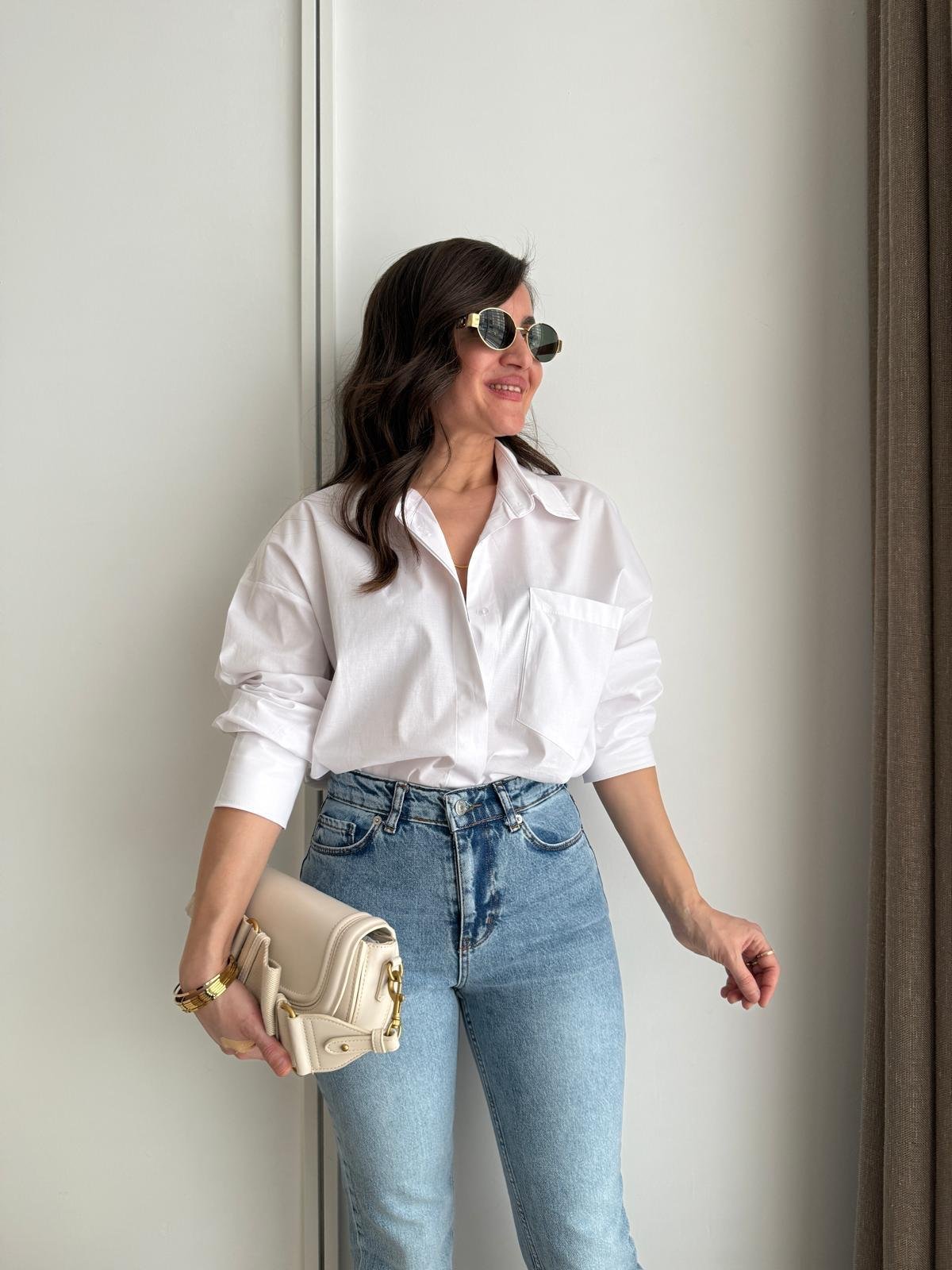 Beyaz Kol Manşetli Cepli Oversize Gömlek 5260