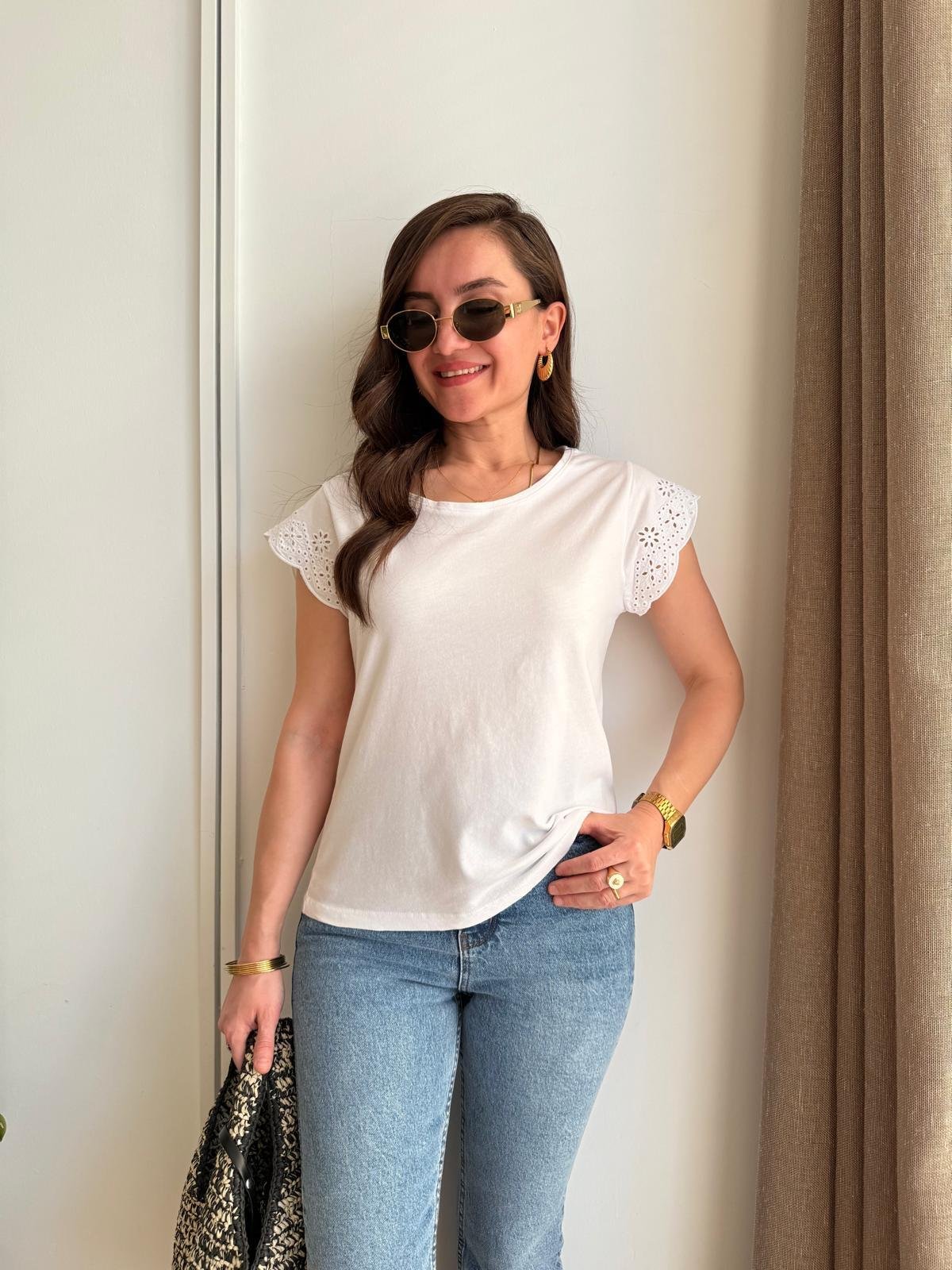 Beyaz Kolu Dantelli Tshirt 2982
