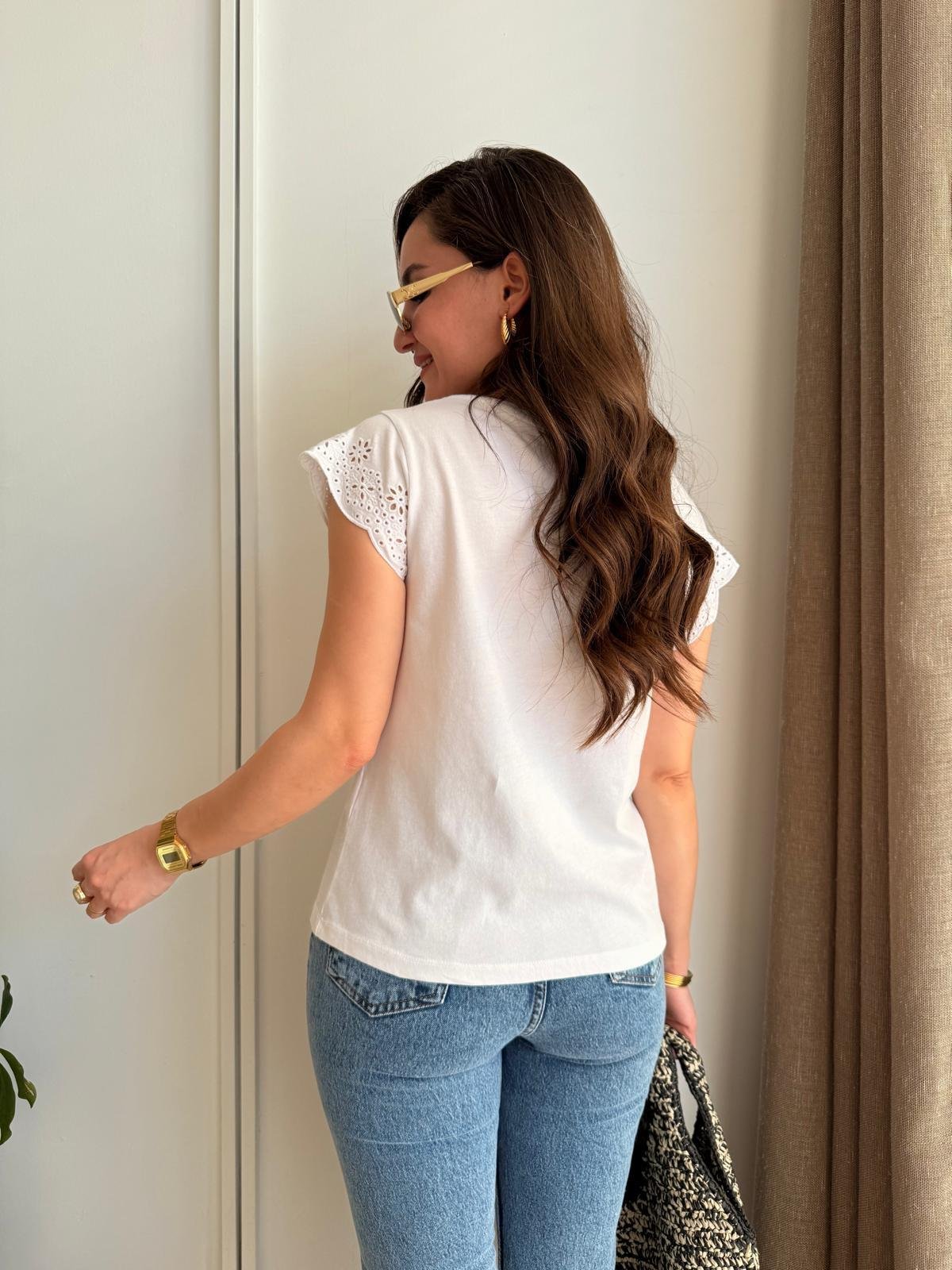 Beyaz Kolu Dantelli Tshirt 2982