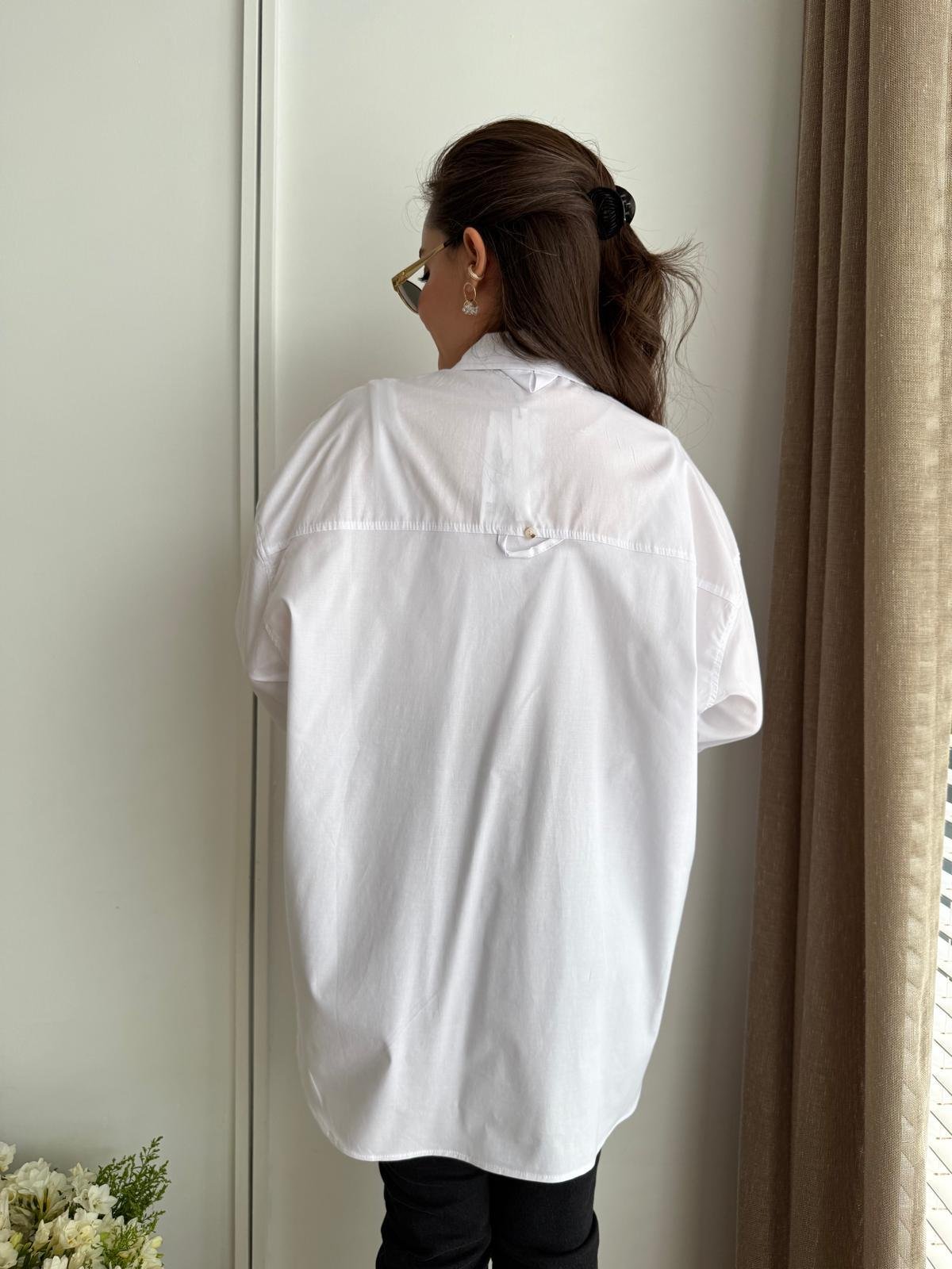Beyaz Lüx Kalite Pamuklu Oversize Gömlek 5310