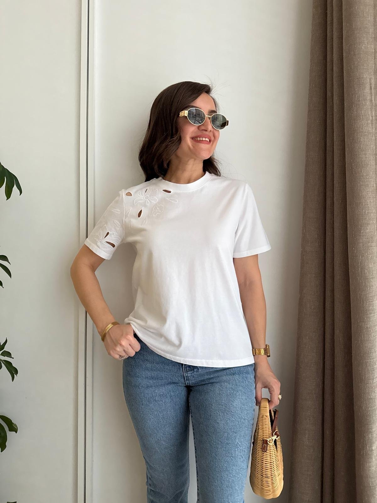 Beyaz Omuz Detaylı Tshirt 16801