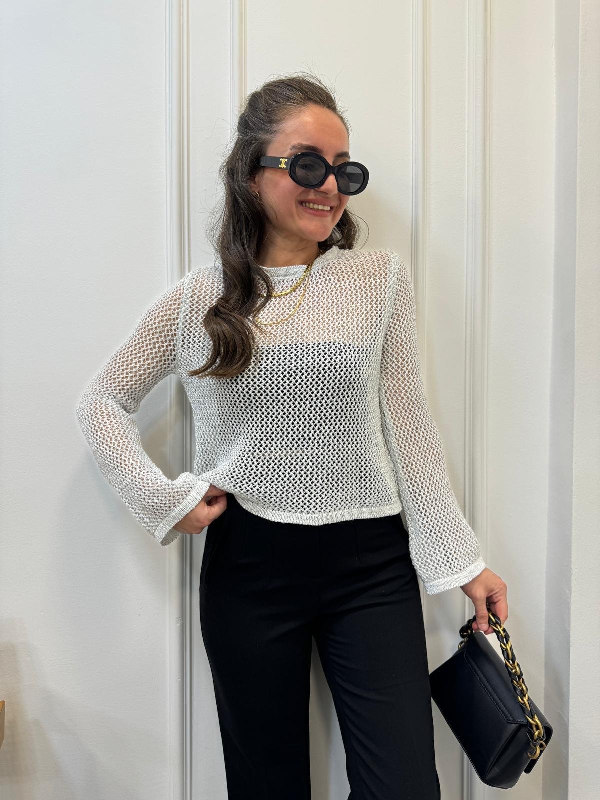 Beyaz Simli Ajur Desen File Crop Kazak 3972