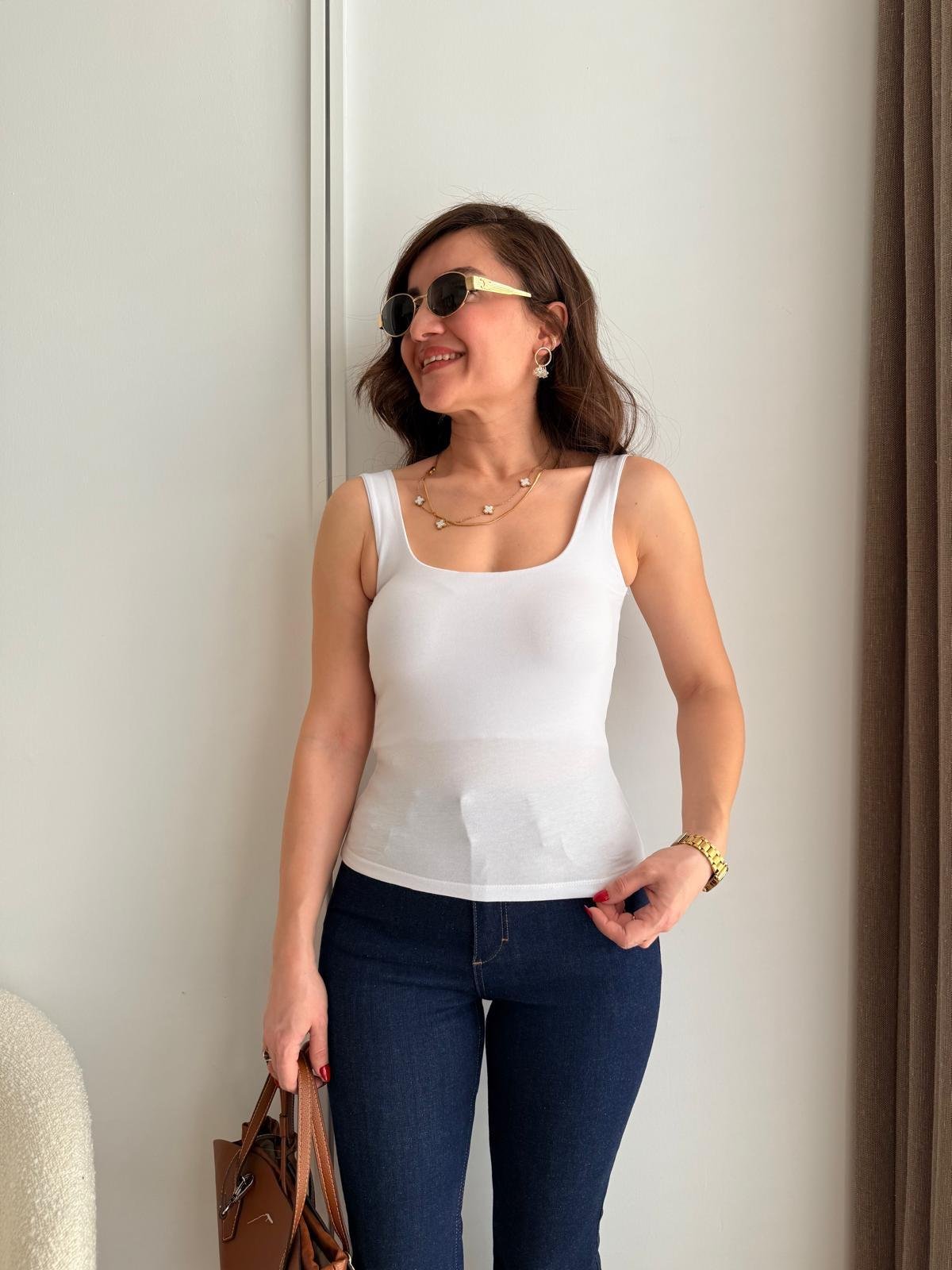 Beyaz U Yaka Atlet 16215