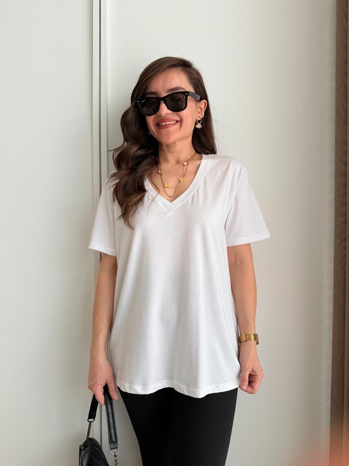 Beyaz V Yaka Basic Tshirt 29718