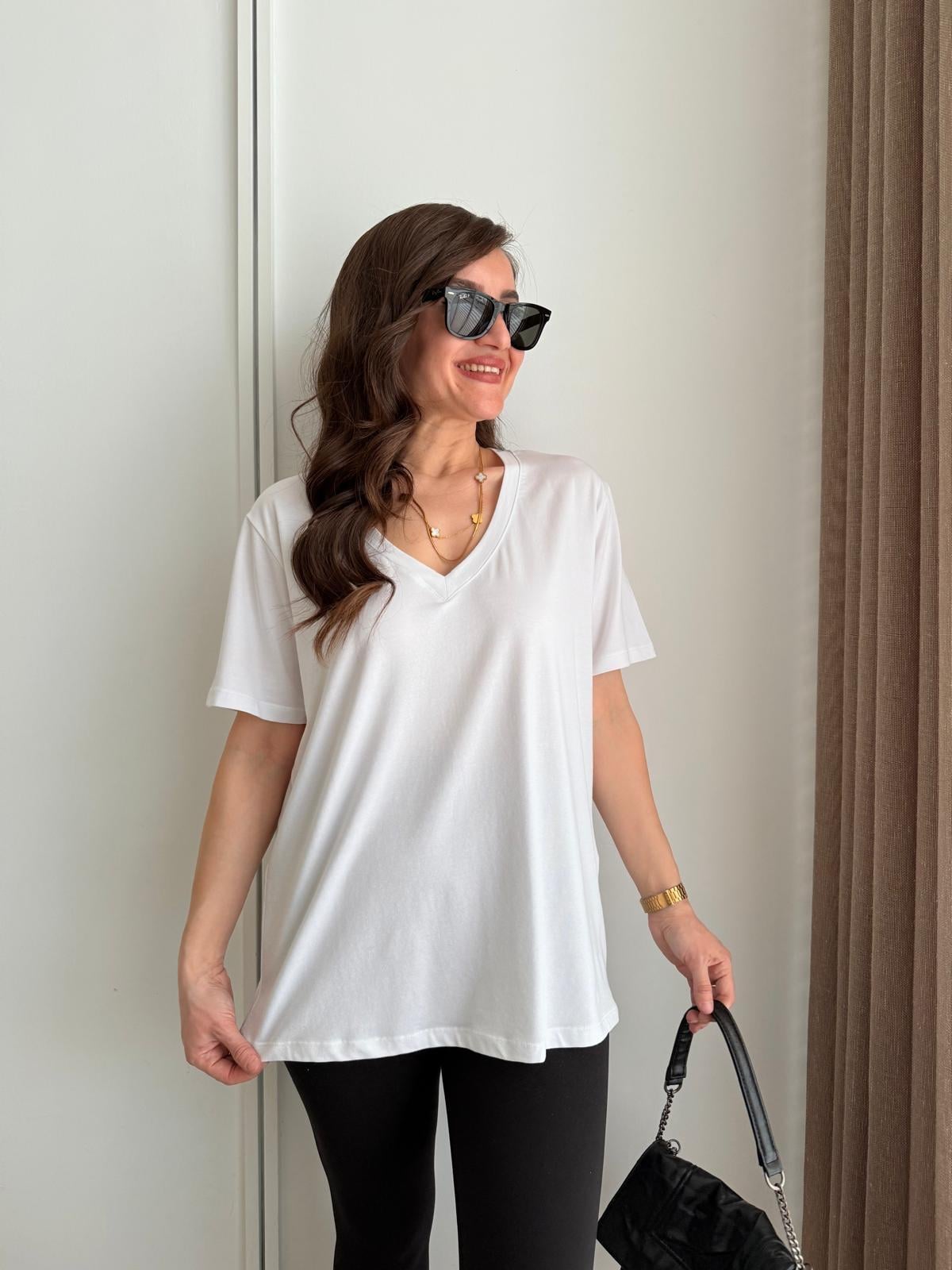 Beyaz V Yaka Basic Tshirt 29718