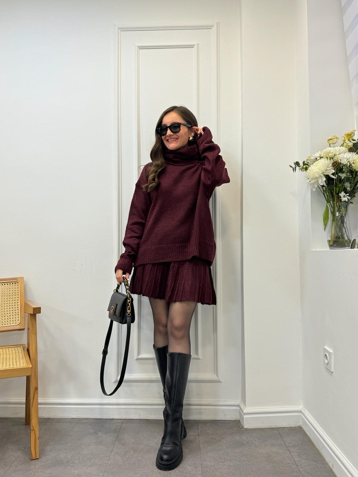 Bordo Balıkçı Yaka Etekli Triko Takım 2704