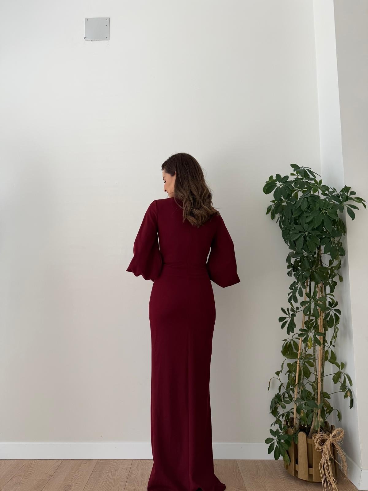 Bordo Dik Yaka Bel Taş Detaylı Elbise 262752